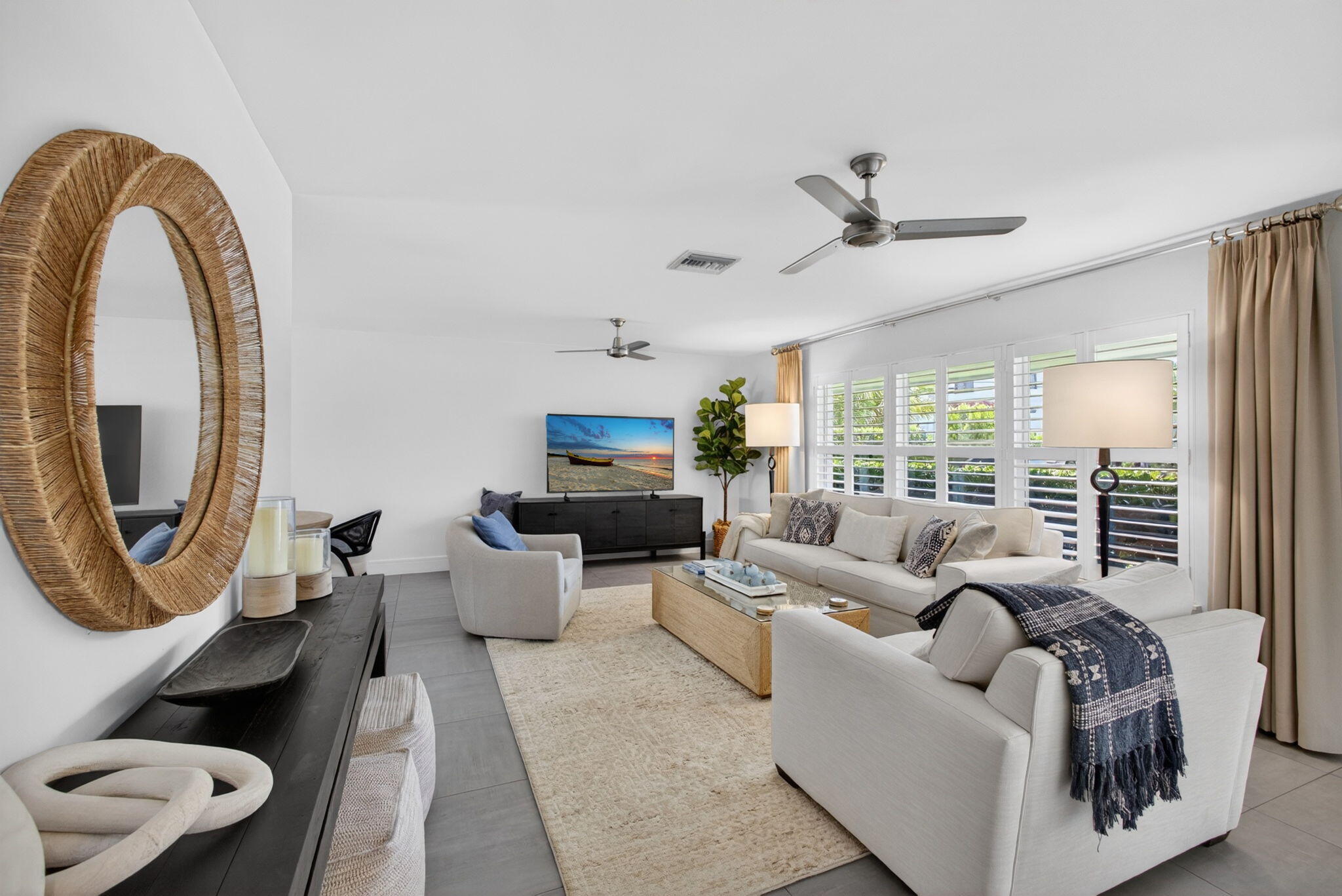 1160 Coral Singer Island, FL 33404