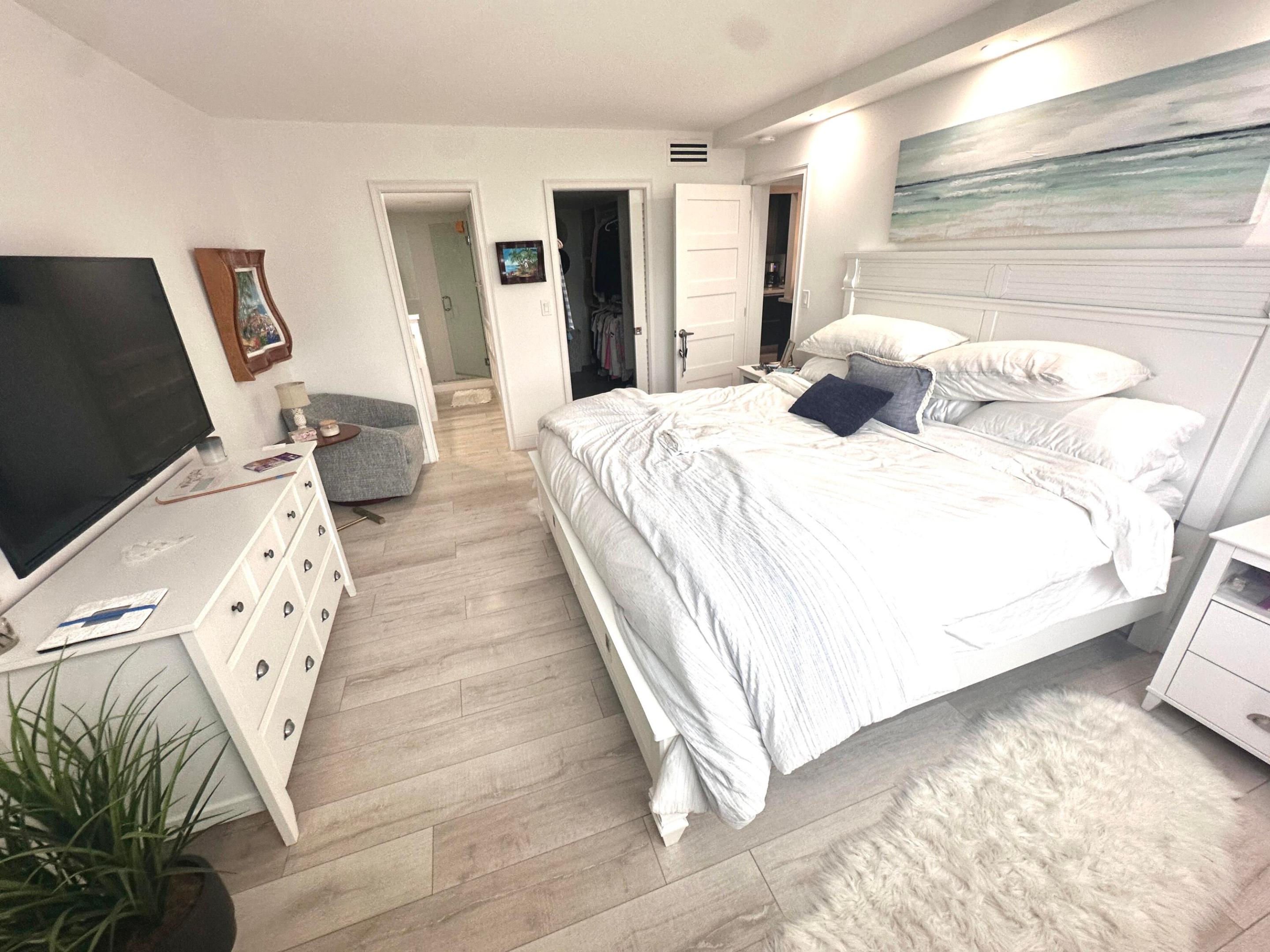 1 Las Olas #1211 Fort Lauderdale, FL 33316