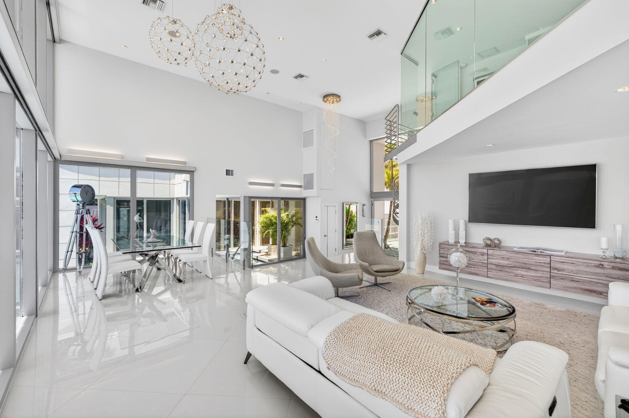 2200 Inlet Fort Lauderdale, FL 33316