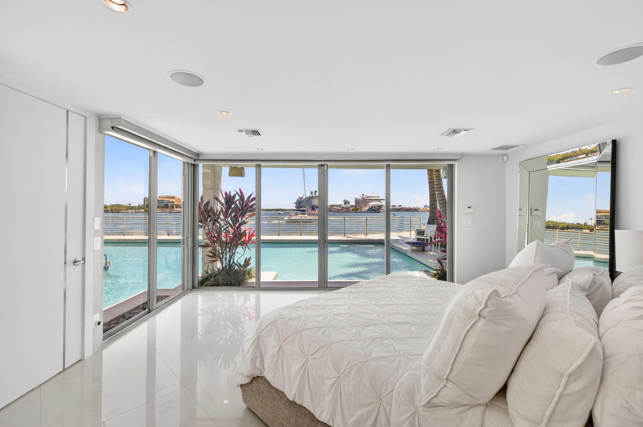 2200 Inlet Fort Lauderdale, FL 33316