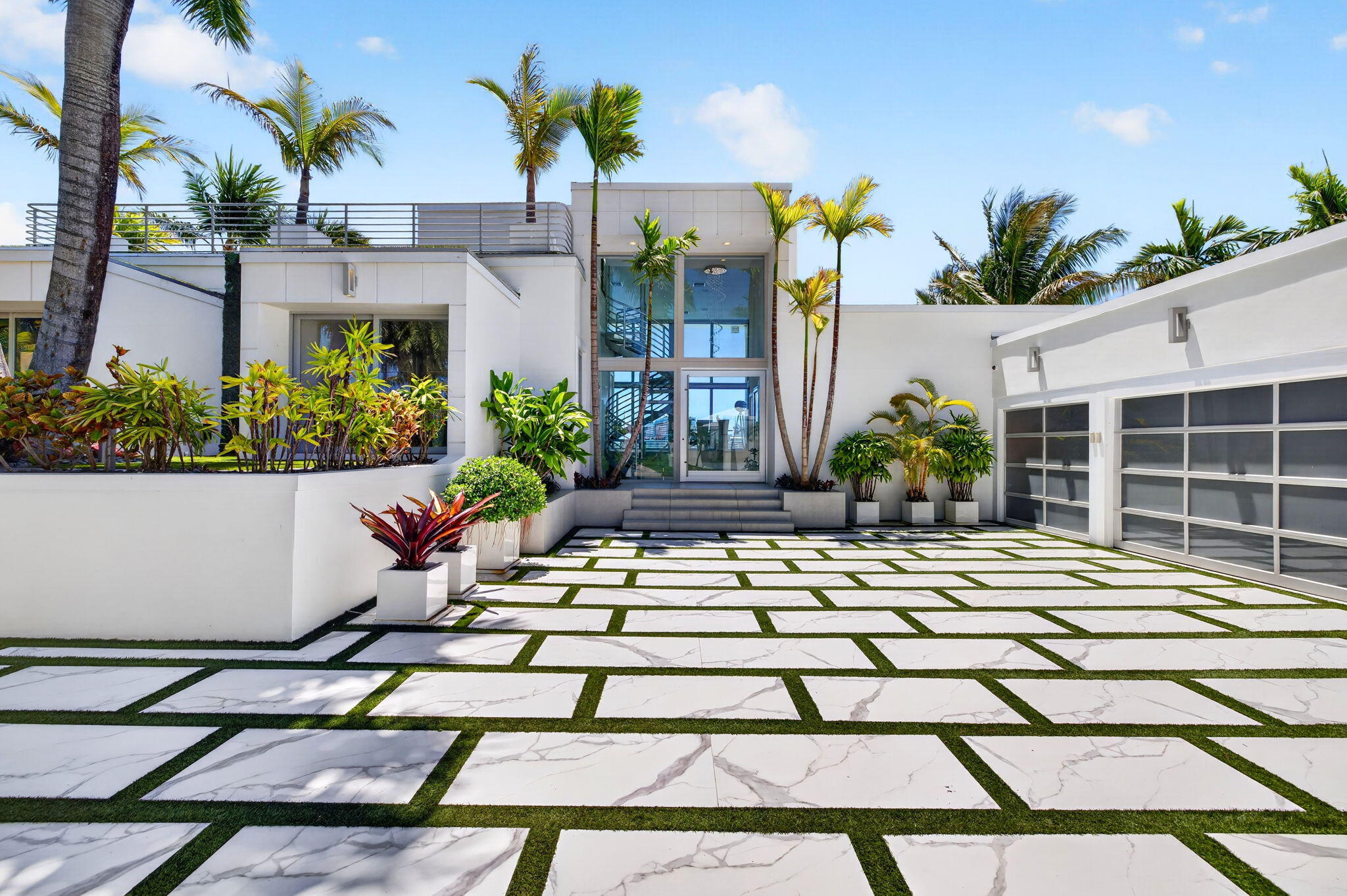 2200 Inlet Fort Lauderdale, FL 33316