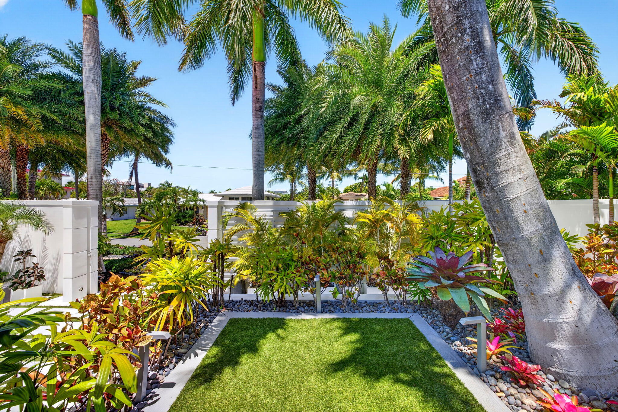 2200 Inlet Fort Lauderdale, FL 33316