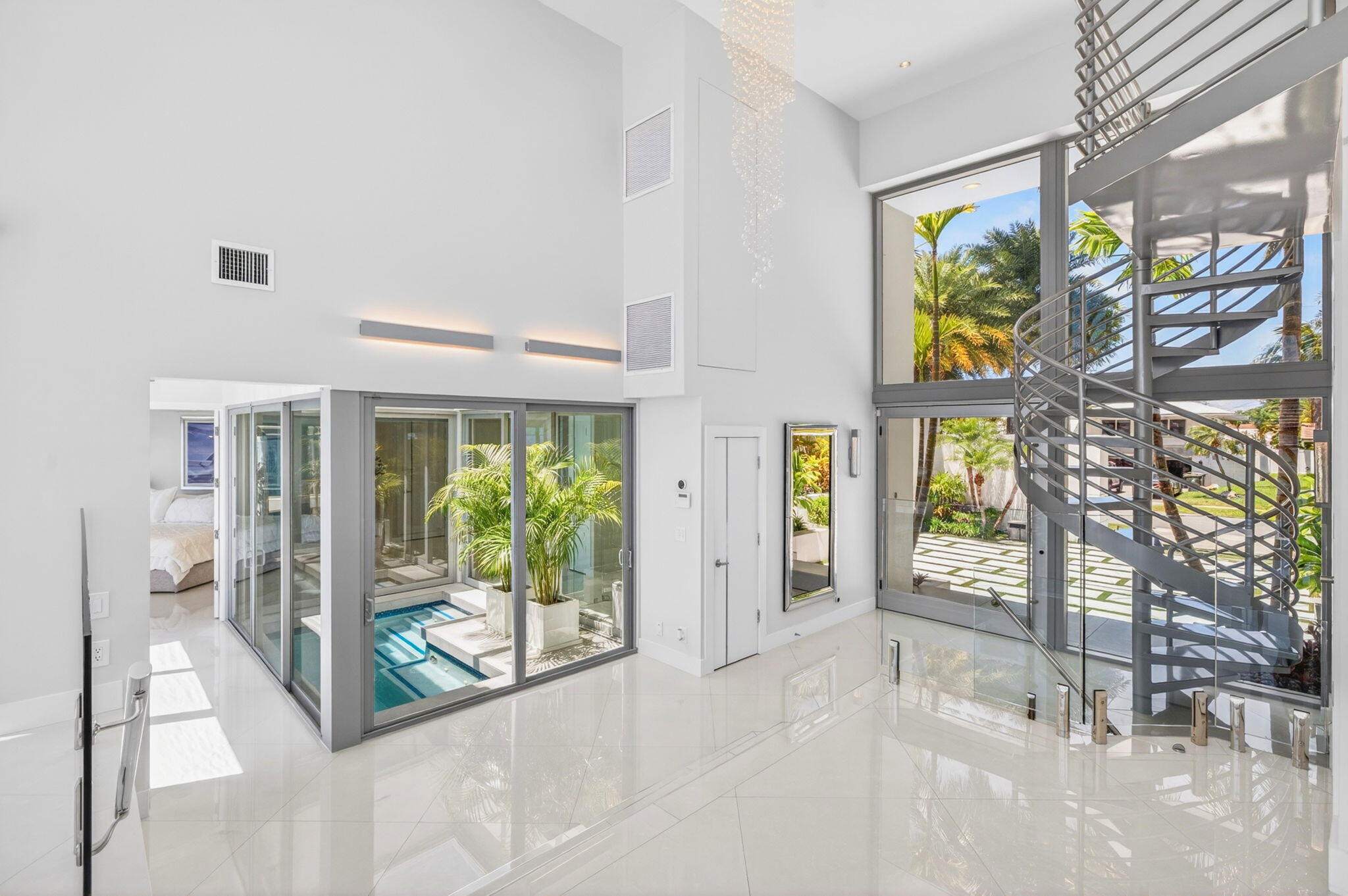 2200 Inlet Fort Lauderdale, FL 33316