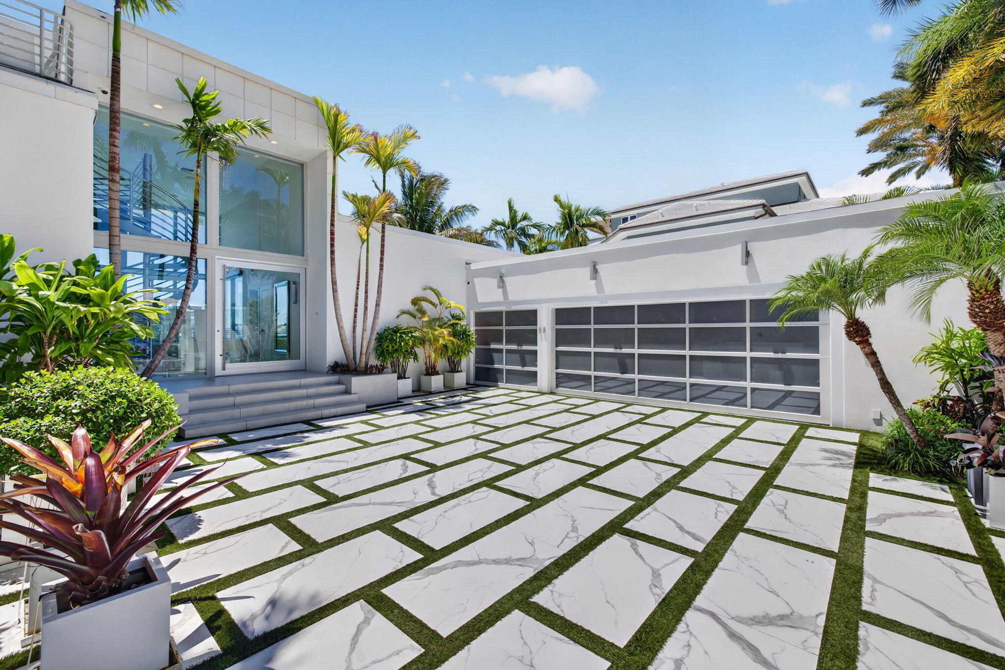 2200 Inlet Fort Lauderdale, FL 33316