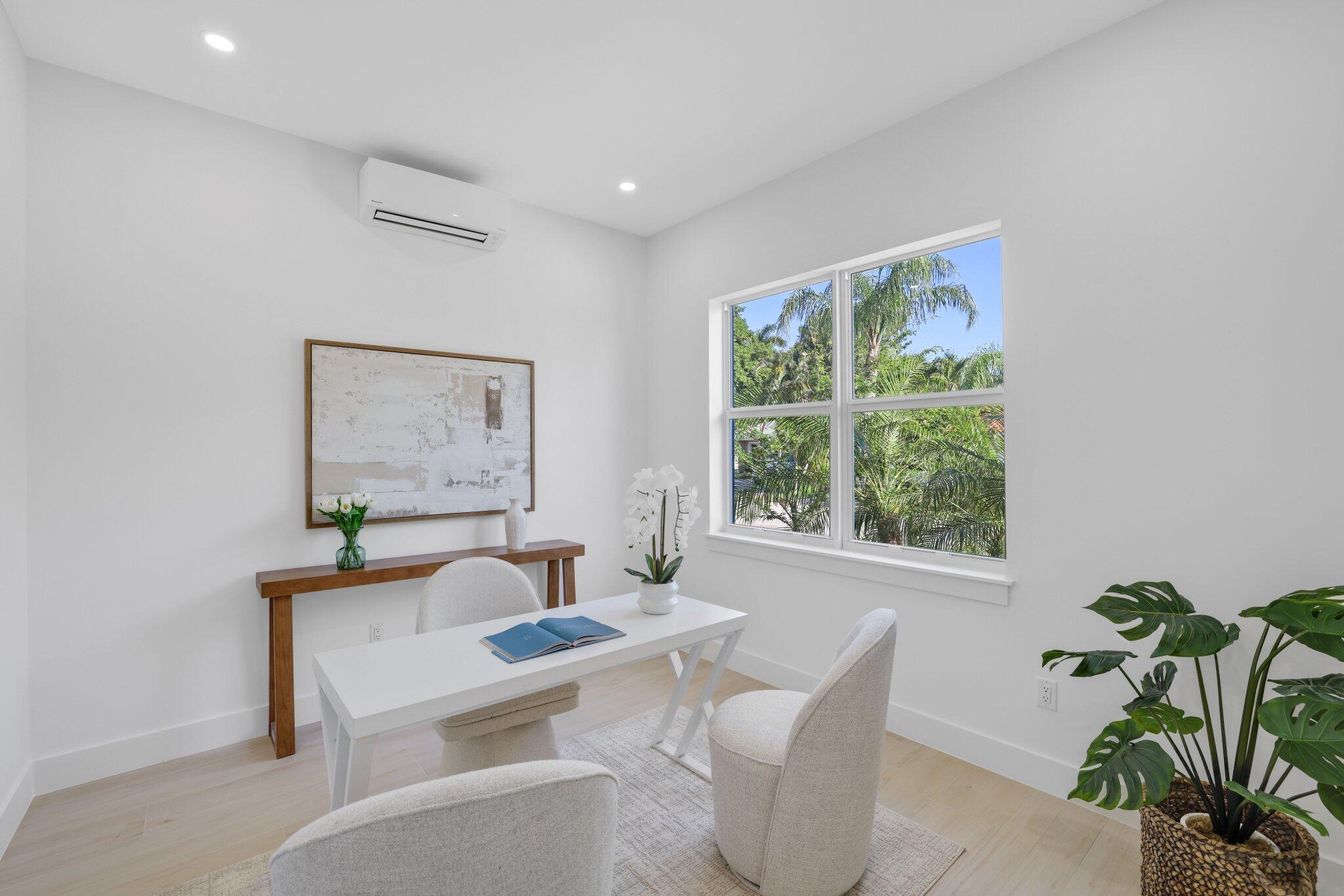 309 Claremont West Palm Beach, FL 33404