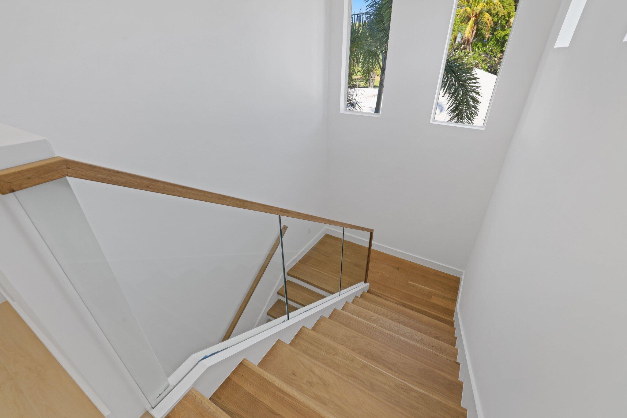 309 Claremont West Palm Beach, FL 33404