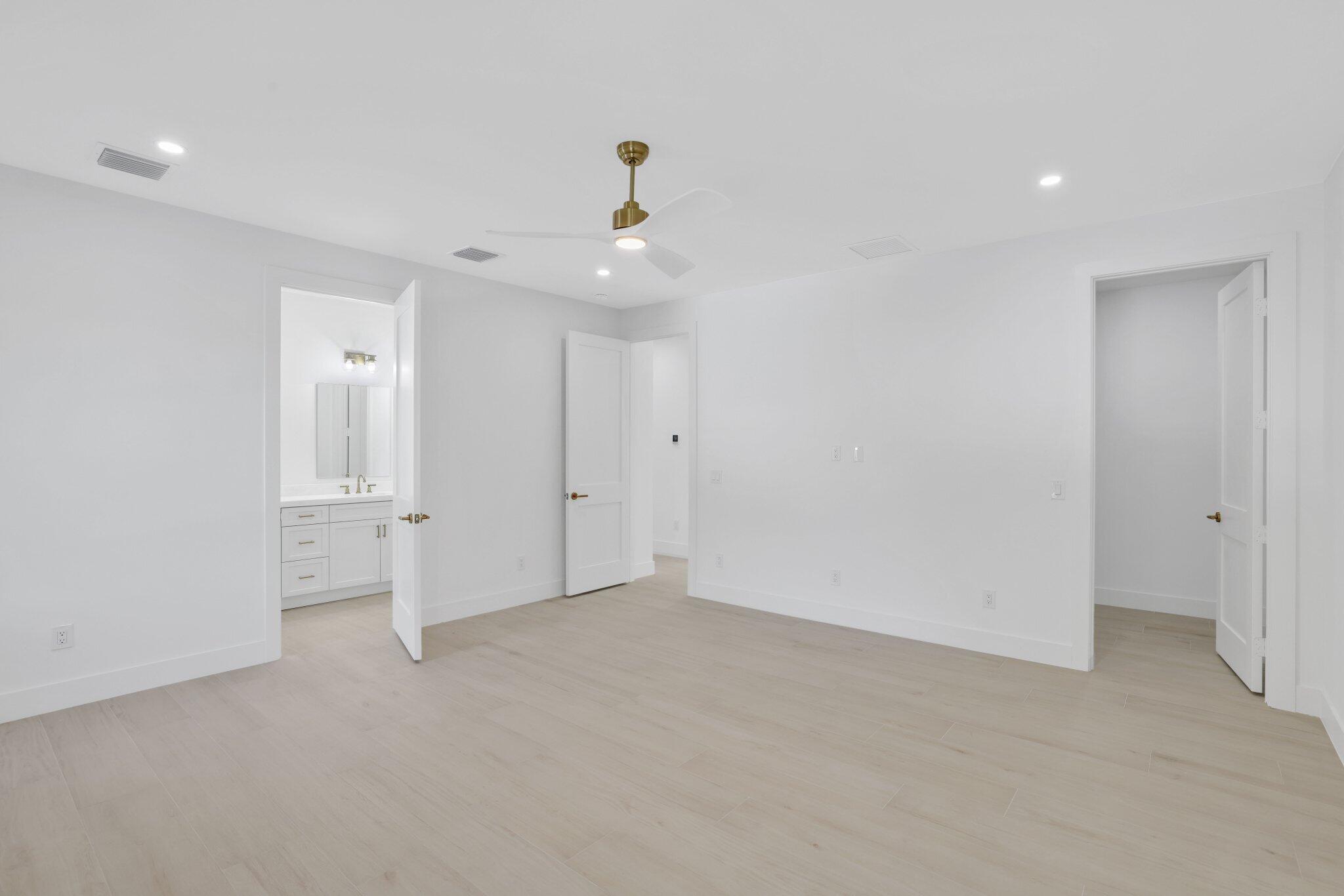 309 Claremont West Palm Beach, FL 33404