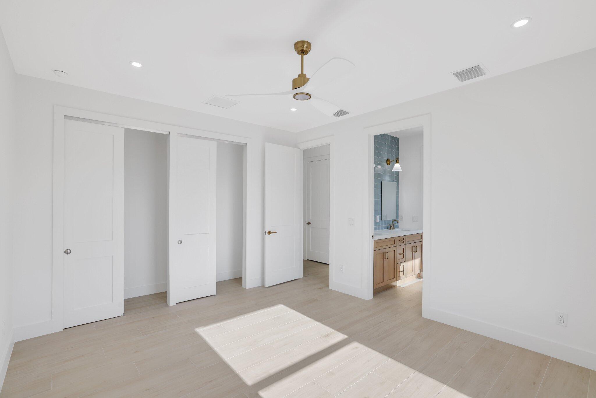 309 Claremont West Palm Beach, FL 33404