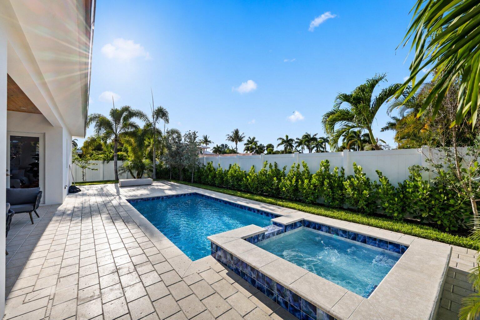 309 Claremont West Palm Beach, FL 33404