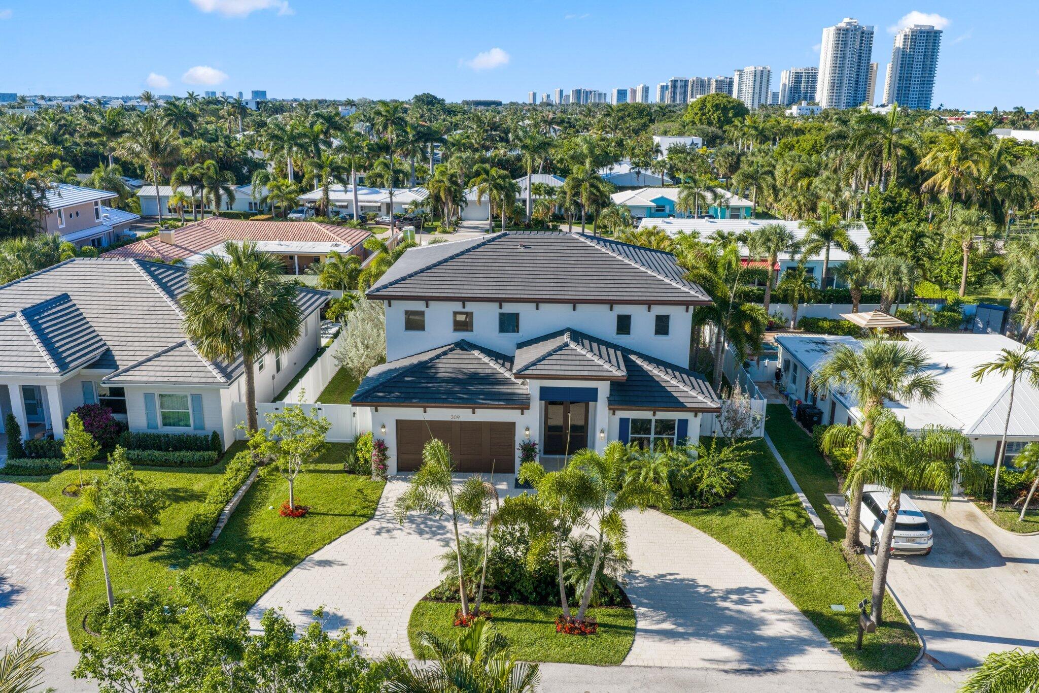 309 Claremont West Palm Beach, FL 33404