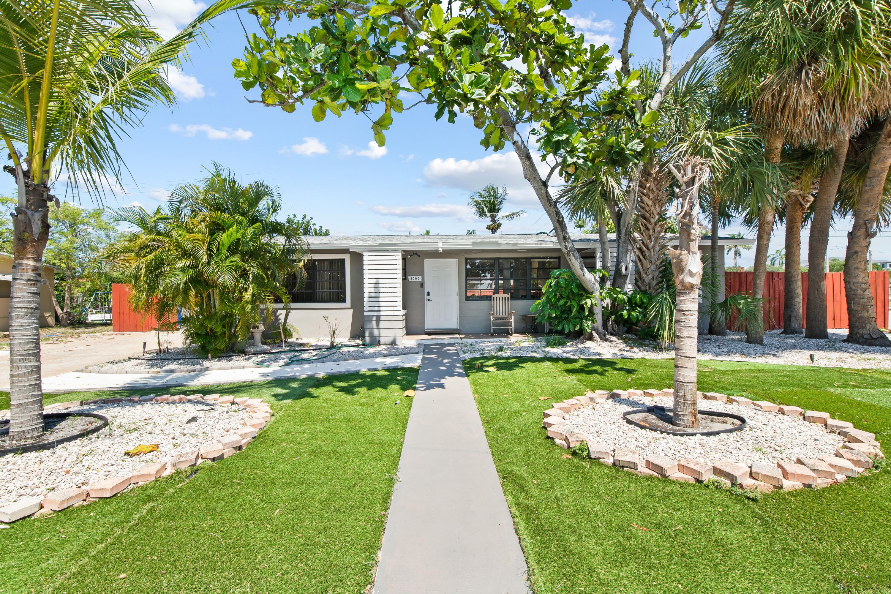 2300 NE 12th