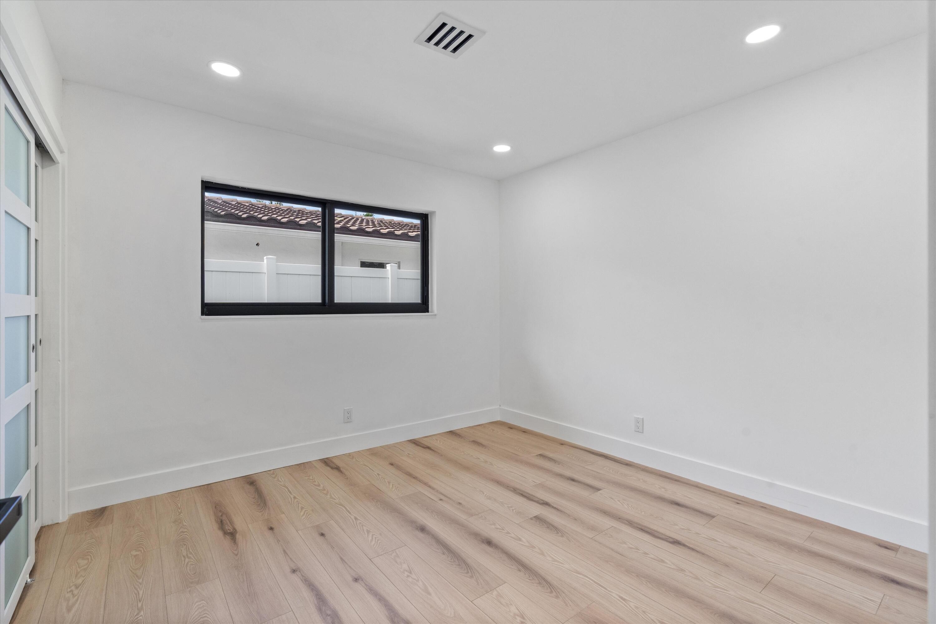 4721 Bayview Fort Lauderdale, FL 33308