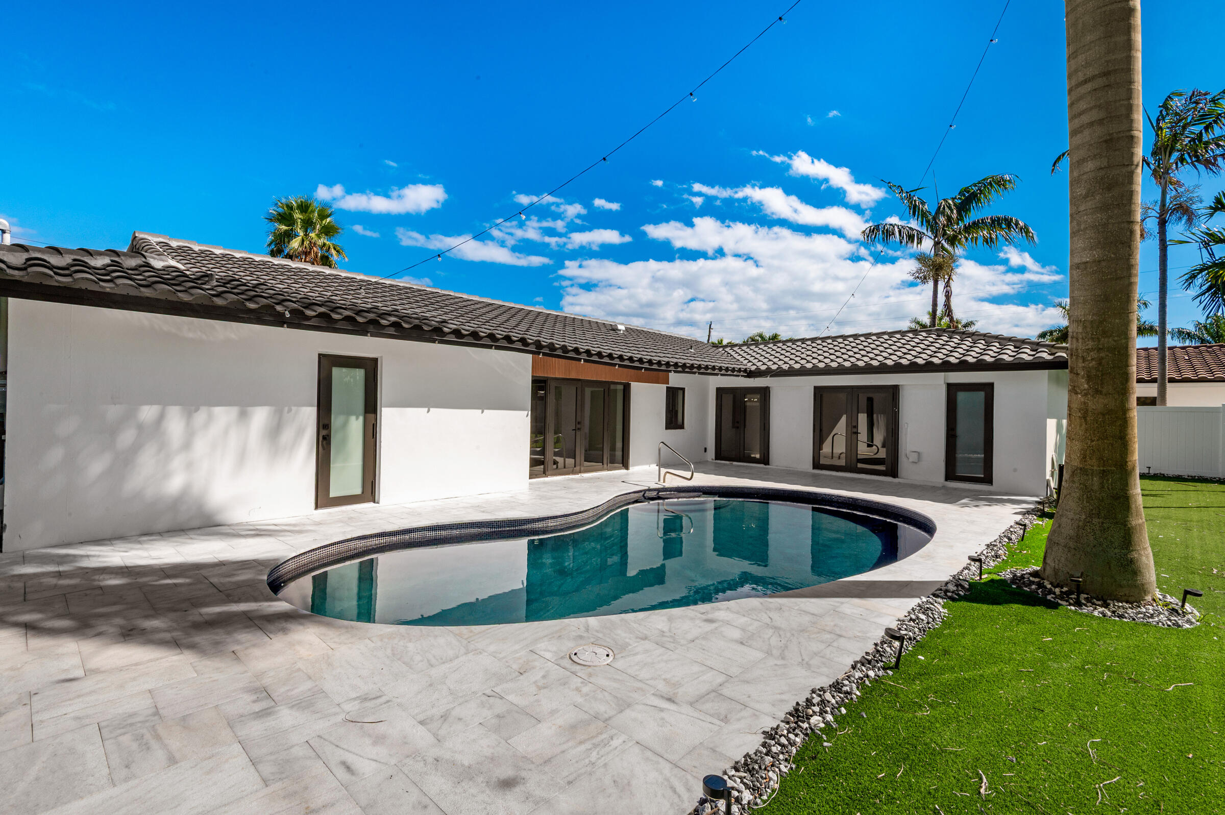 4721 Bayview Fort Lauderdale, FL 33308