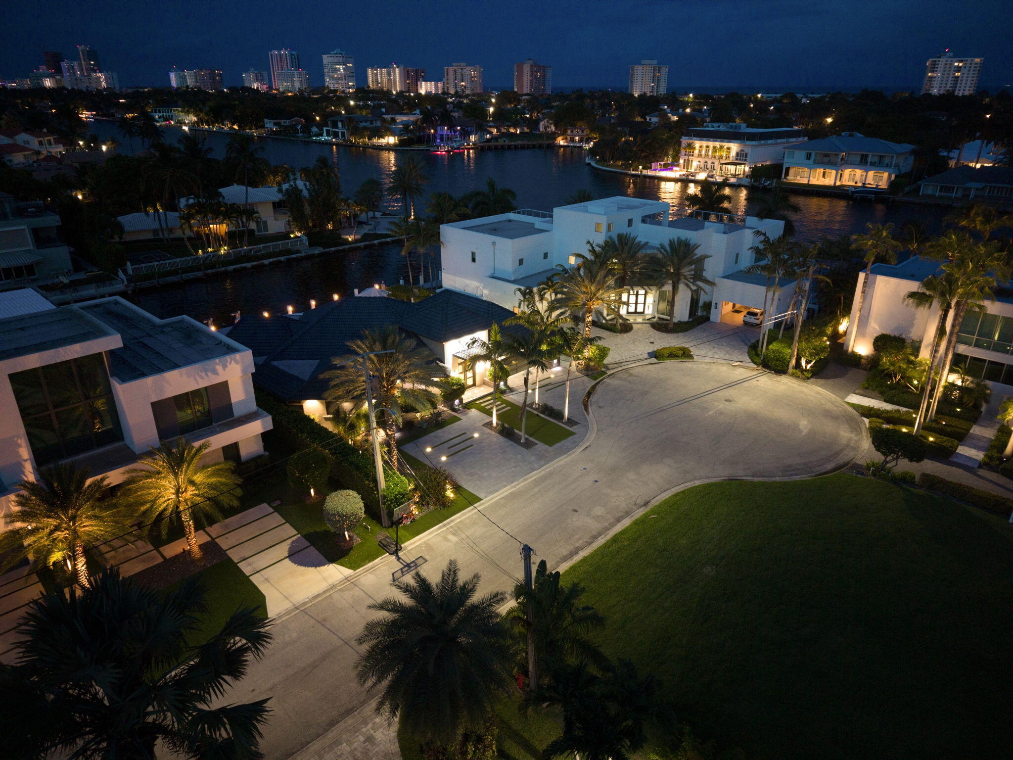 3321 NE 59th Fort Lauderdale, FL 33308