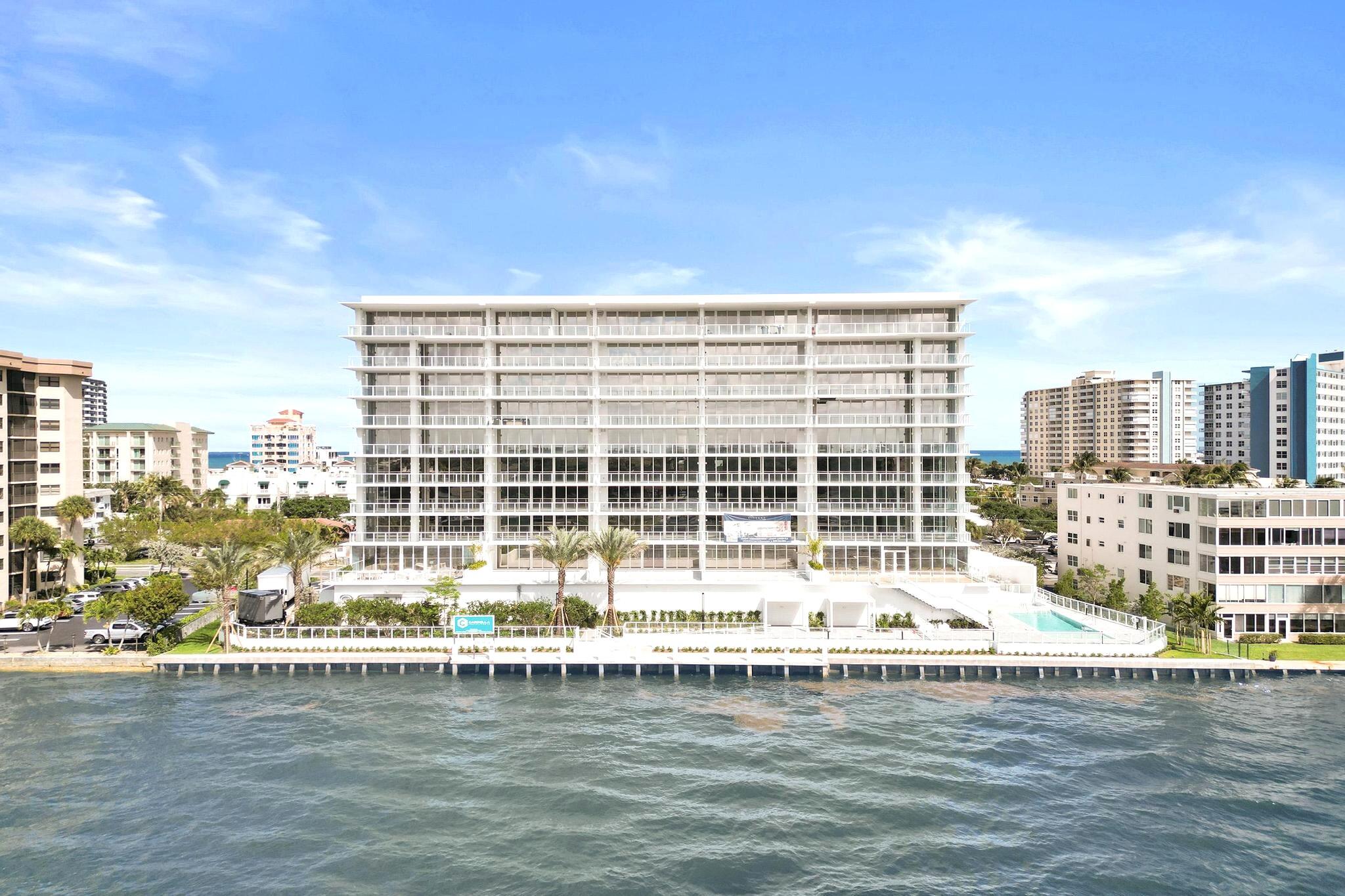 407 N Riverside #401