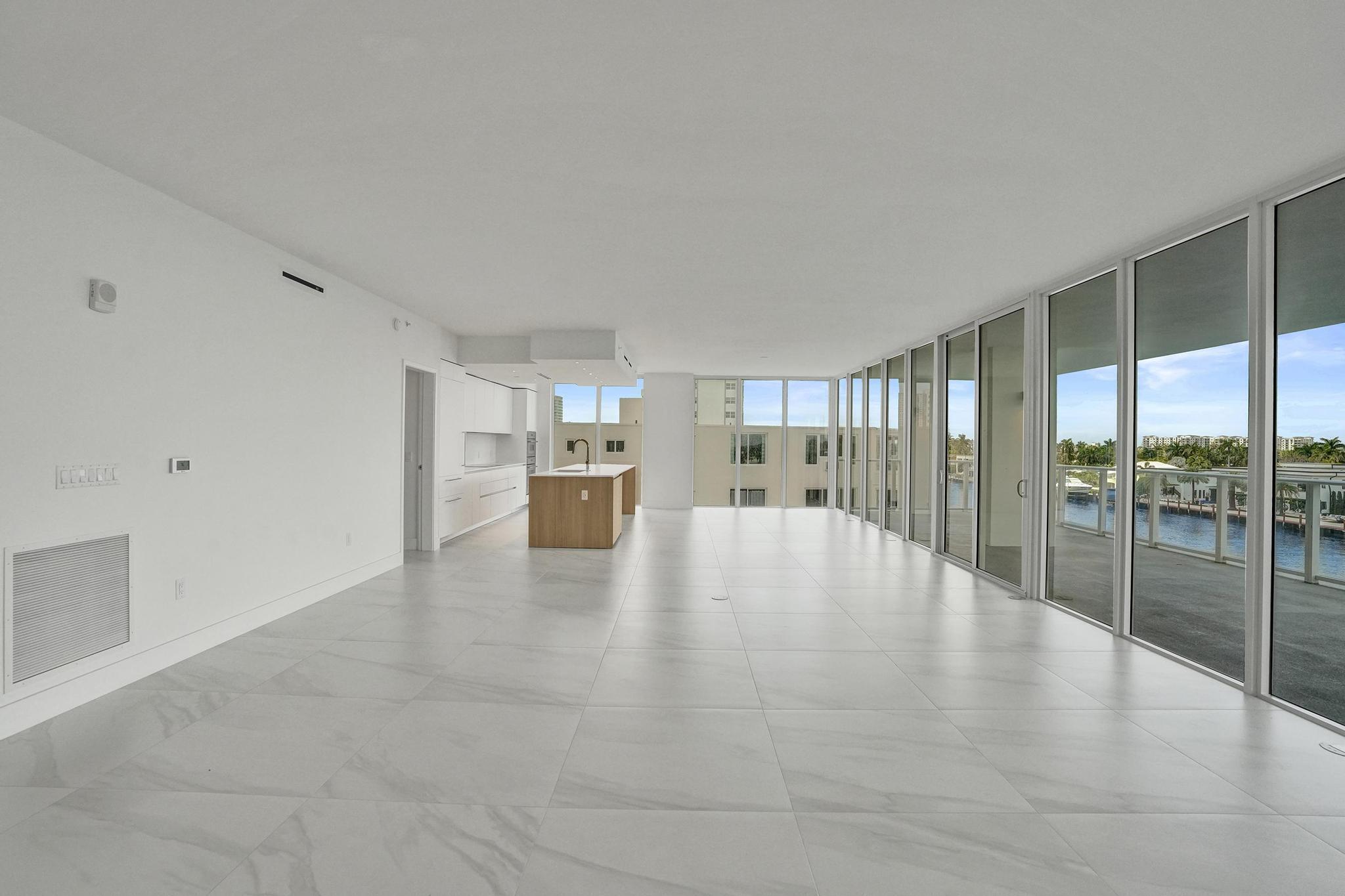 407 N Riverside #401 Pompano Beach, FL 33062