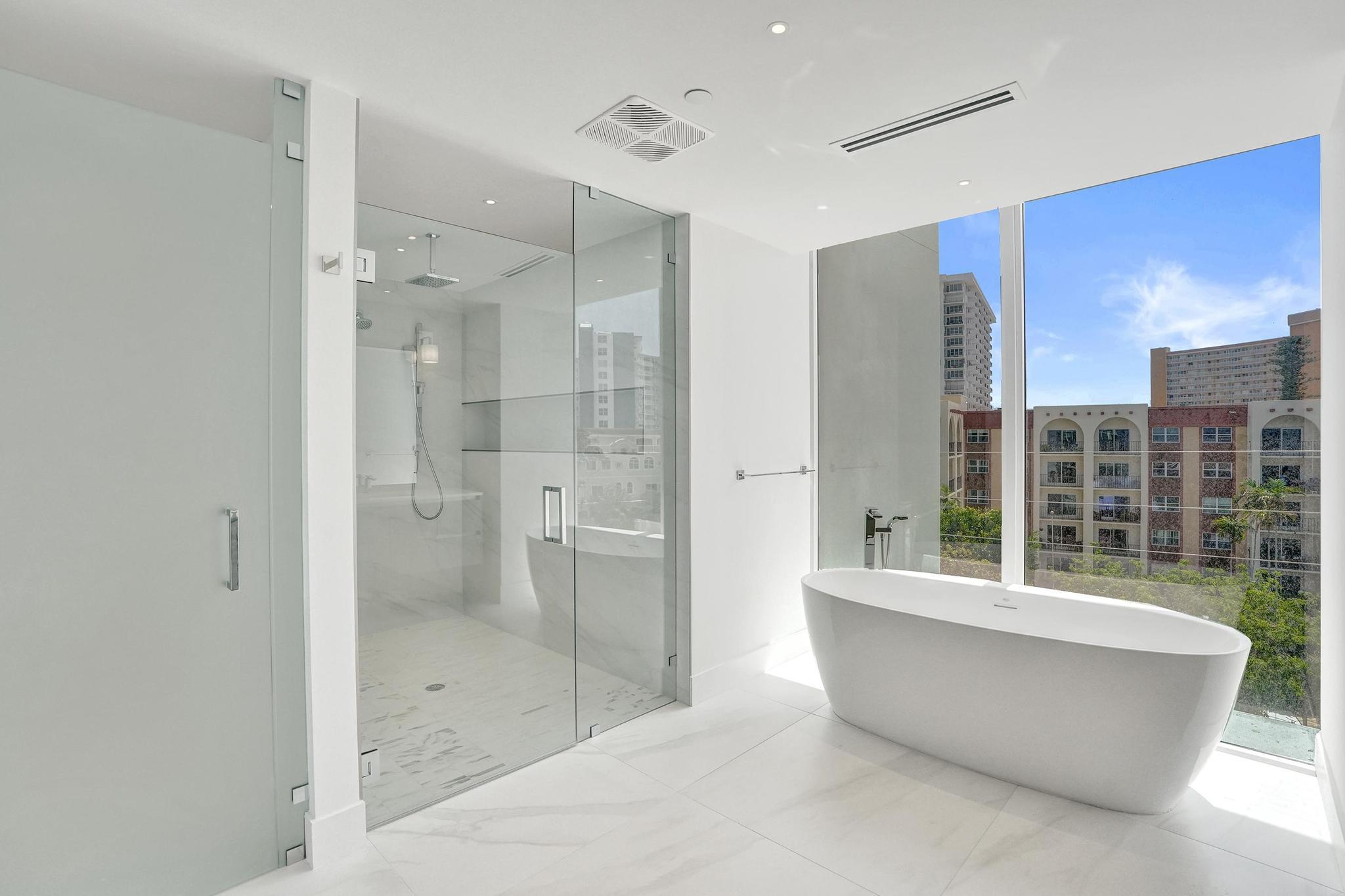 407 N Riverside #401 Pompano Beach, FL 33062
