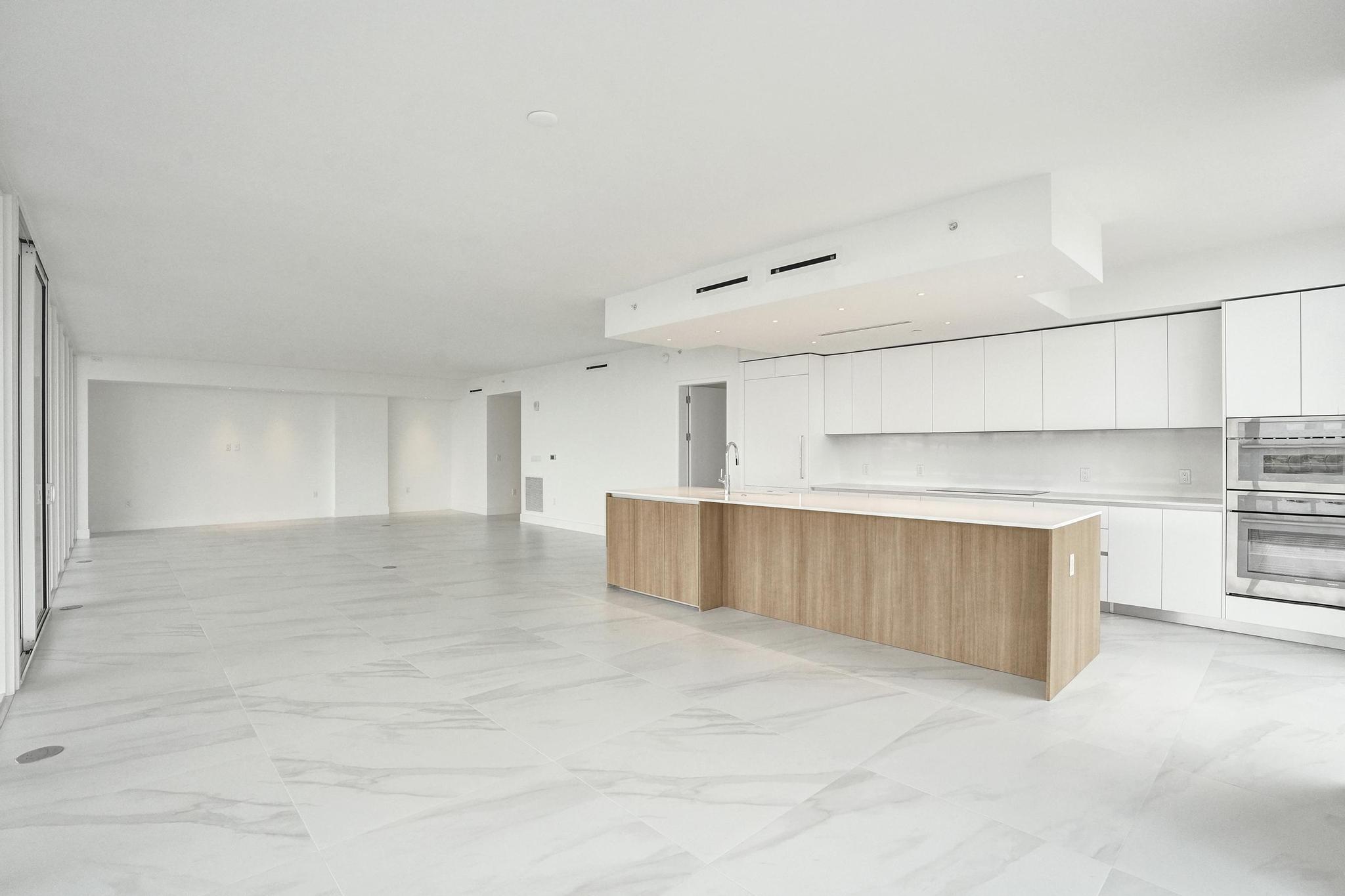 407 N Riverside #401 Pompano Beach, FL 33062