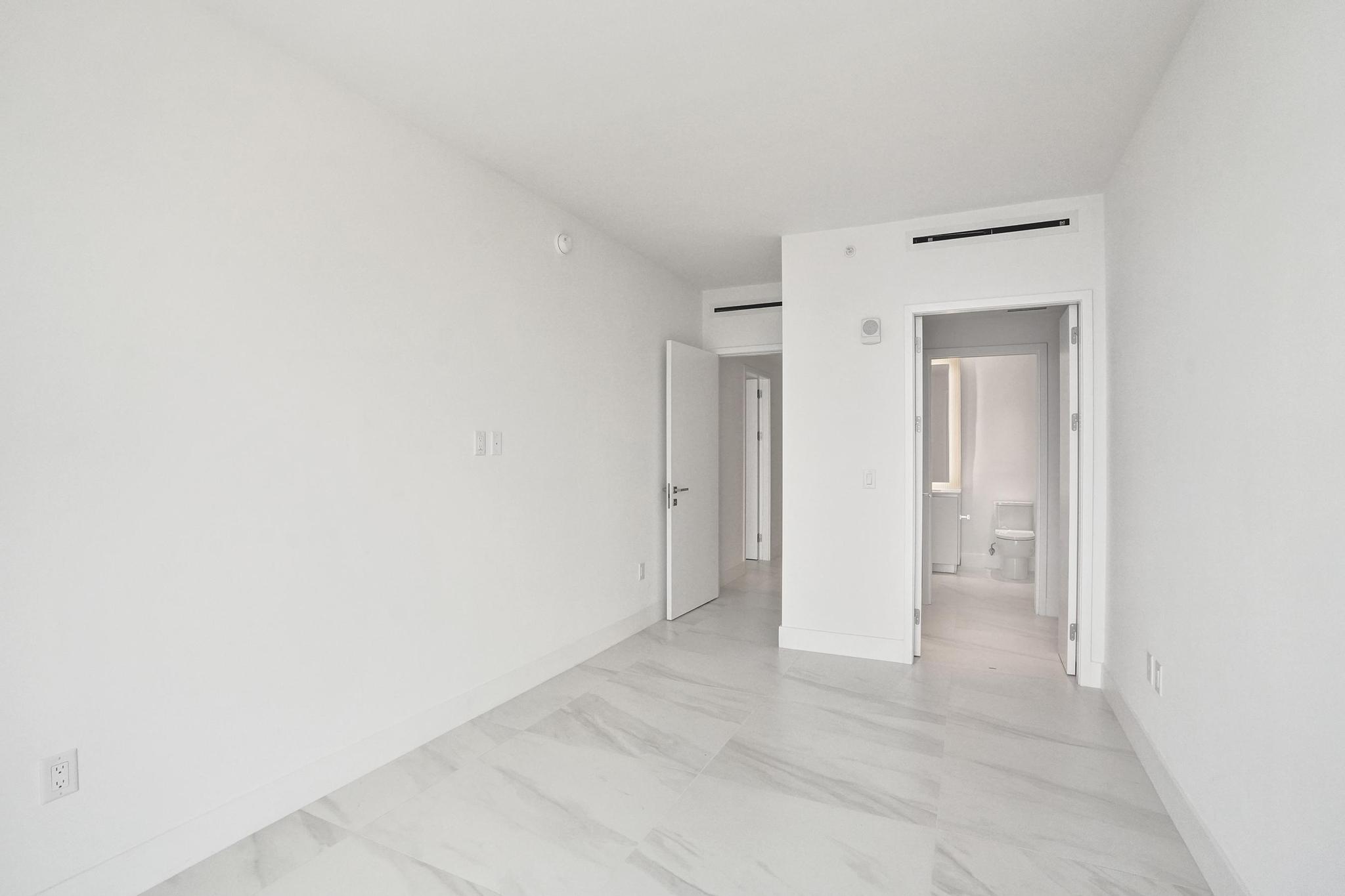 407 N Riverside #401 Pompano Beach, FL 33062