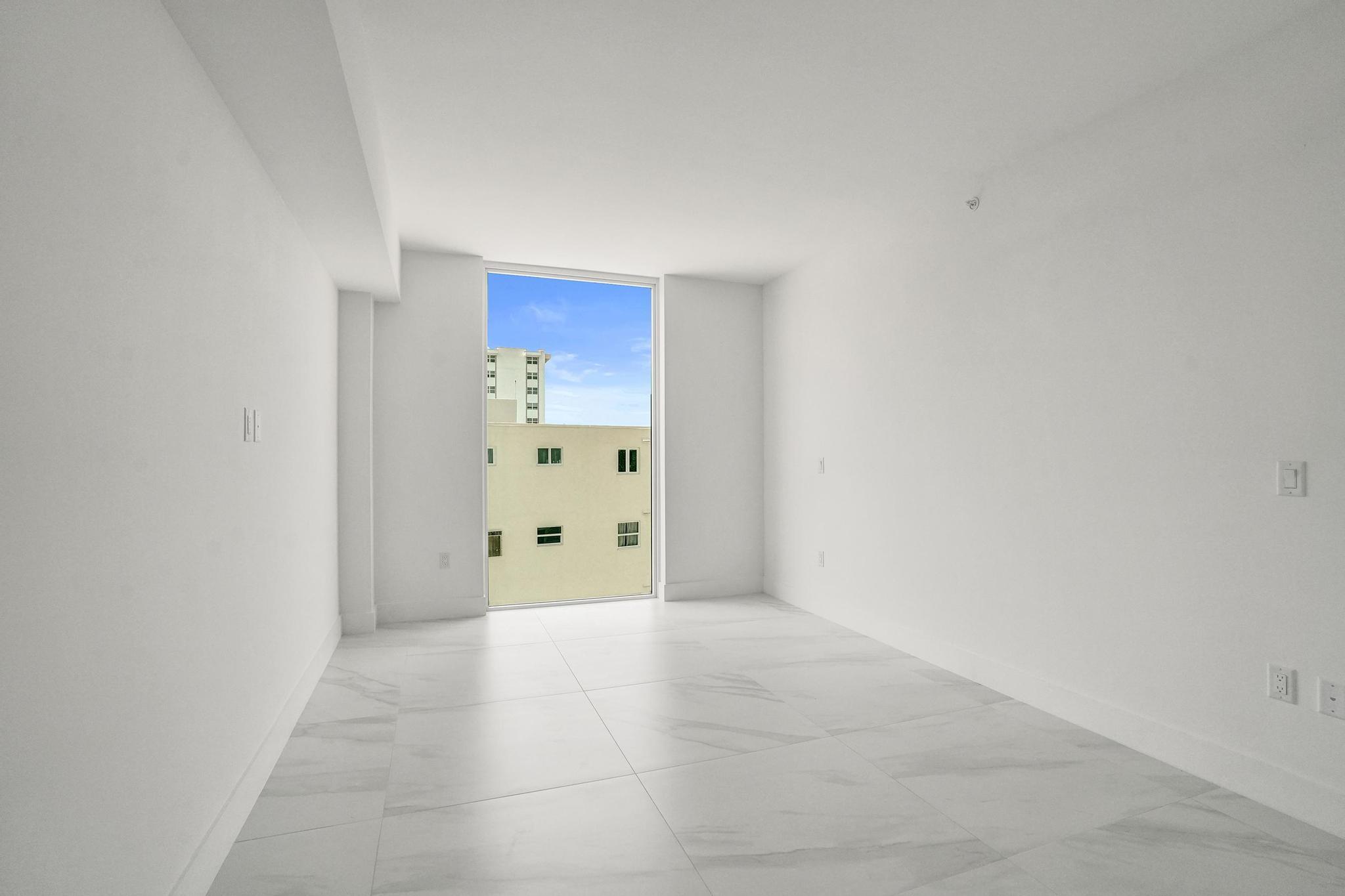 407 N Riverside #401 Pompano Beach, FL 33062