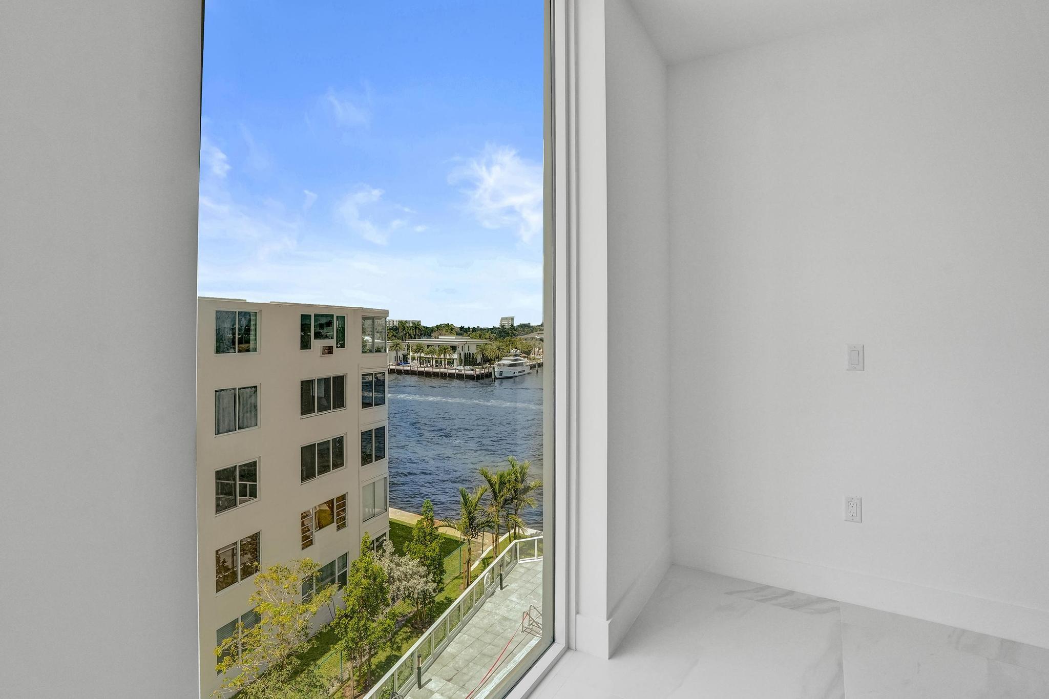 407 N Riverside #401 Pompano Beach, FL 33062