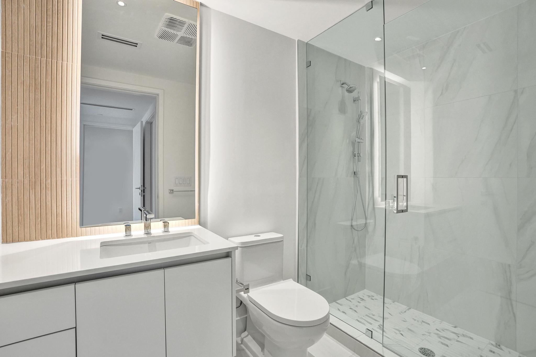 407 N Riverside #401 Pompano Beach, FL 33062
