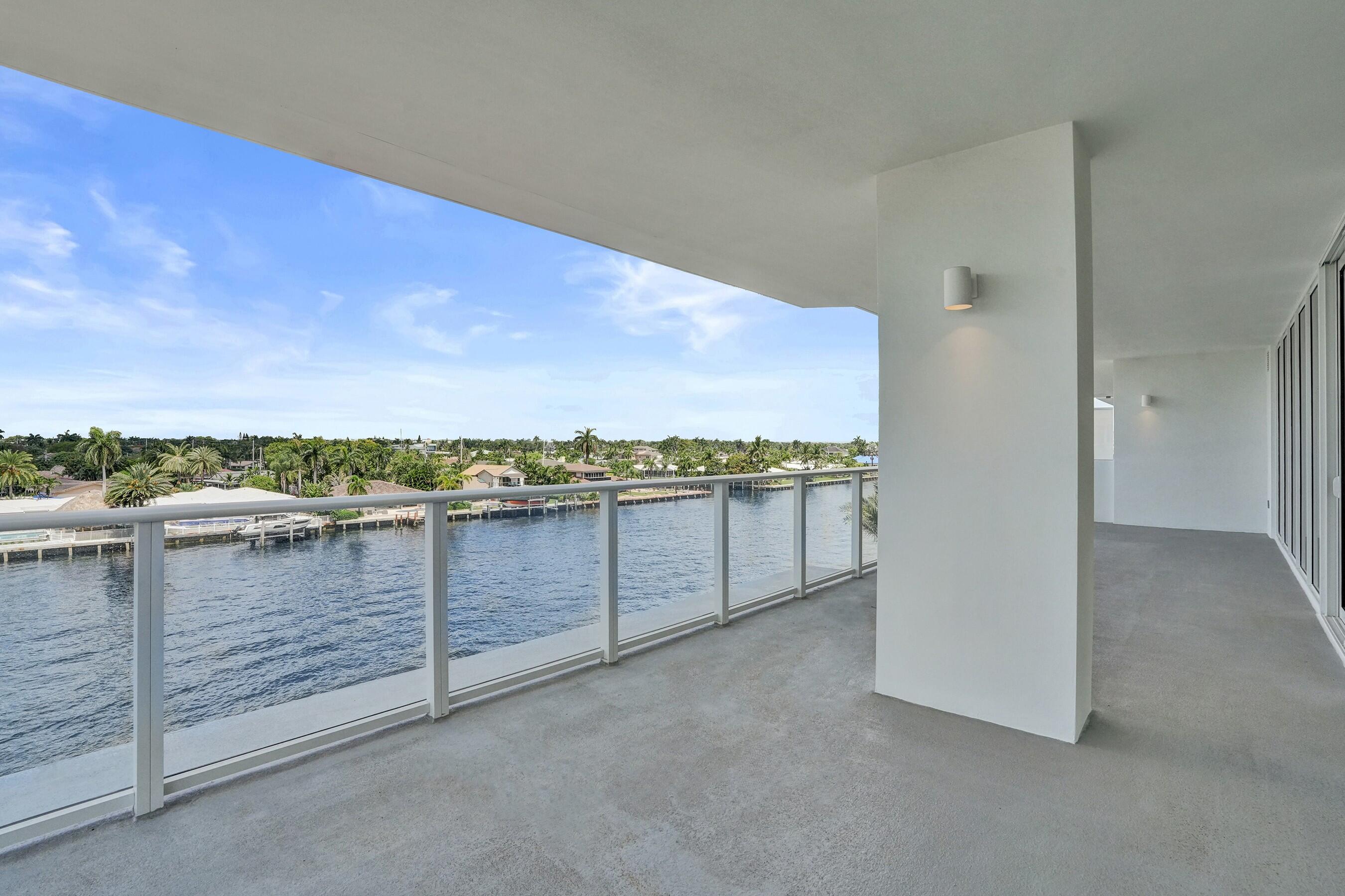 407 N Riverside #401 Pompano Beach, FL 33062