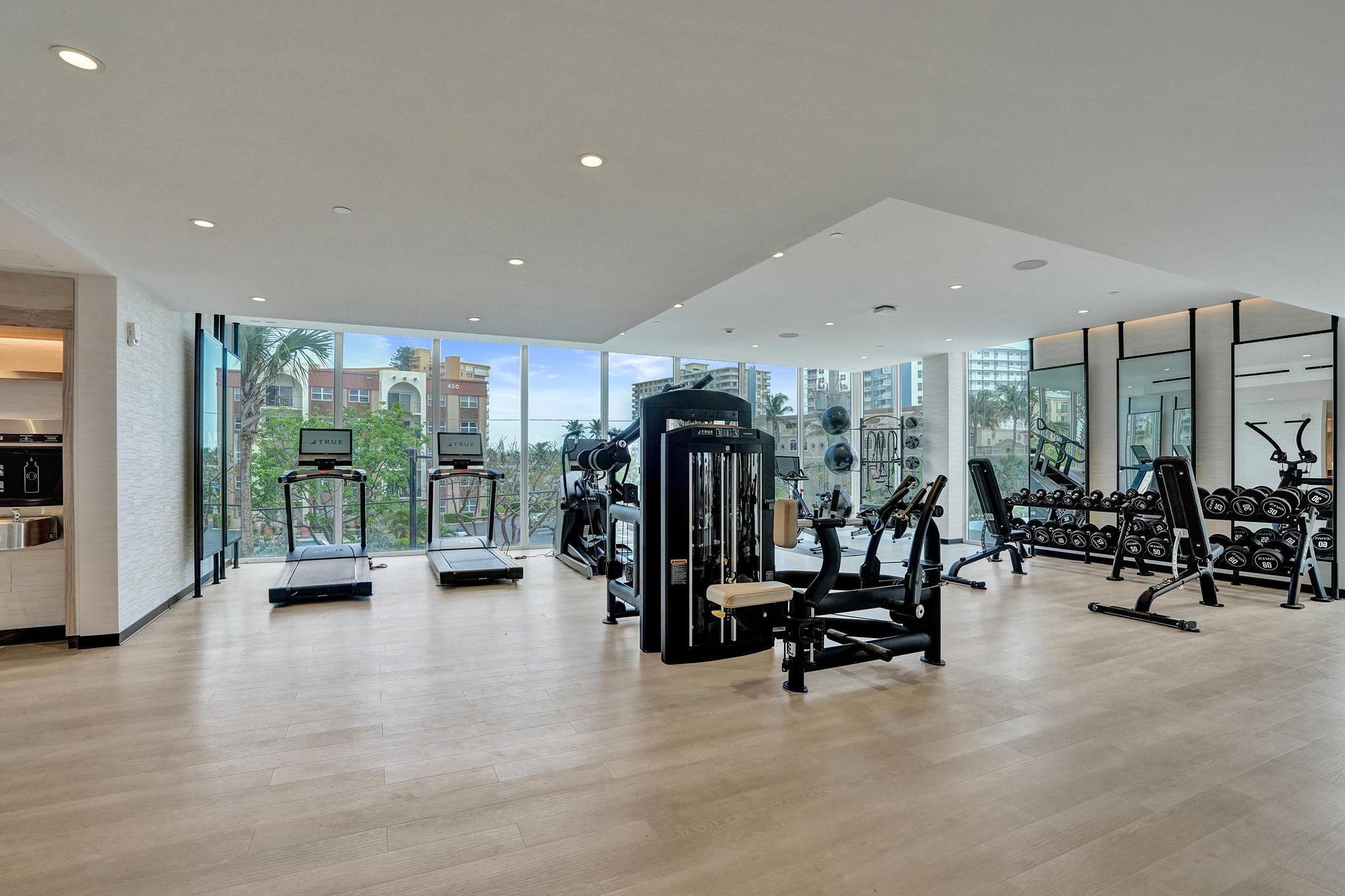 407 N Riverside #401 Pompano Beach, FL 33062