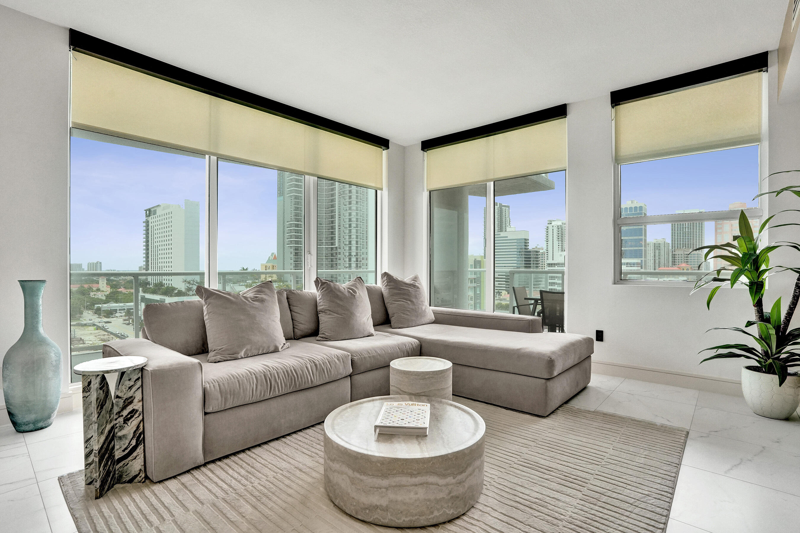 315 NE 3rd #1206 Fort Lauderdale, FL 33301