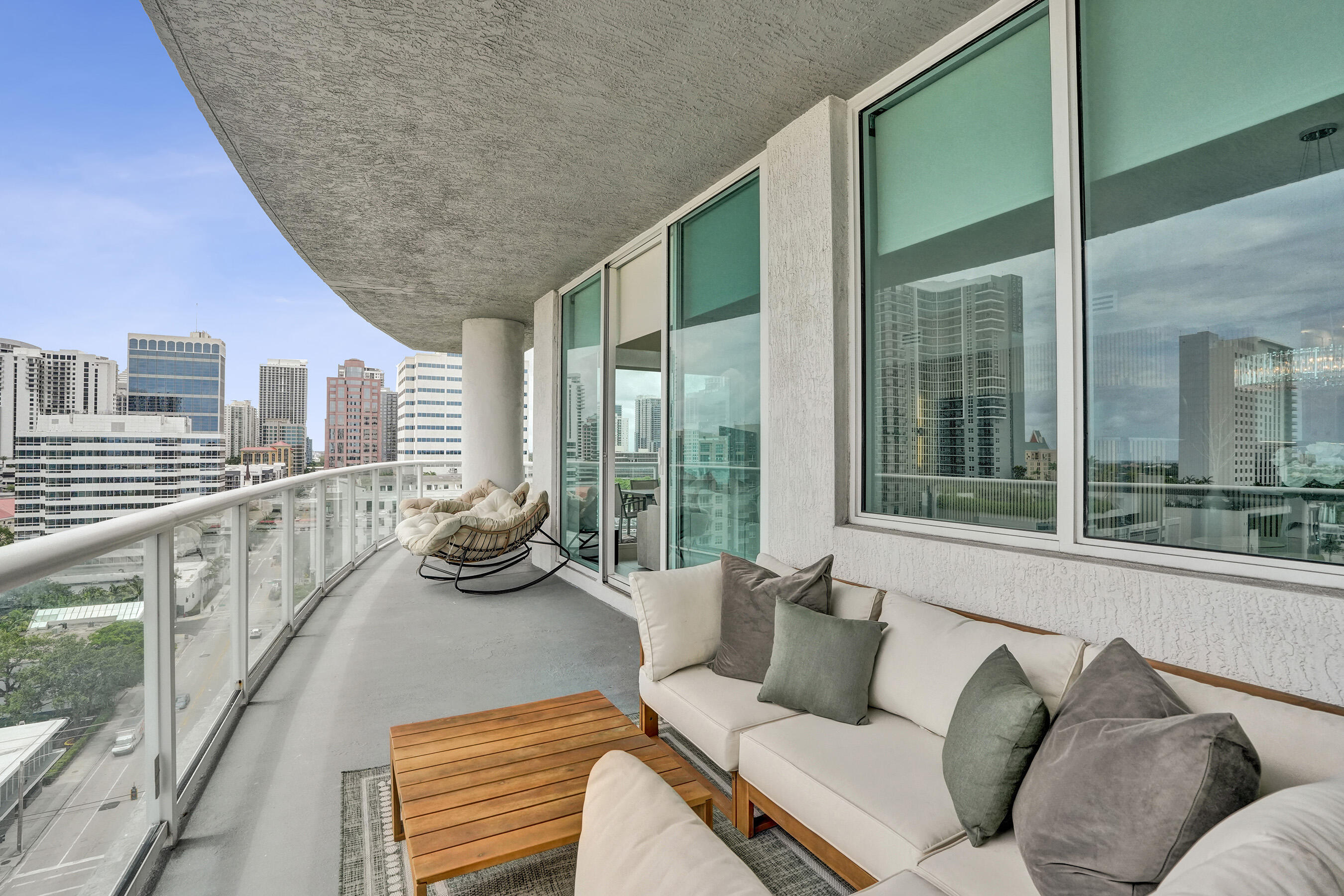 315 NE 3rd #1206 Fort Lauderdale, FL 33301