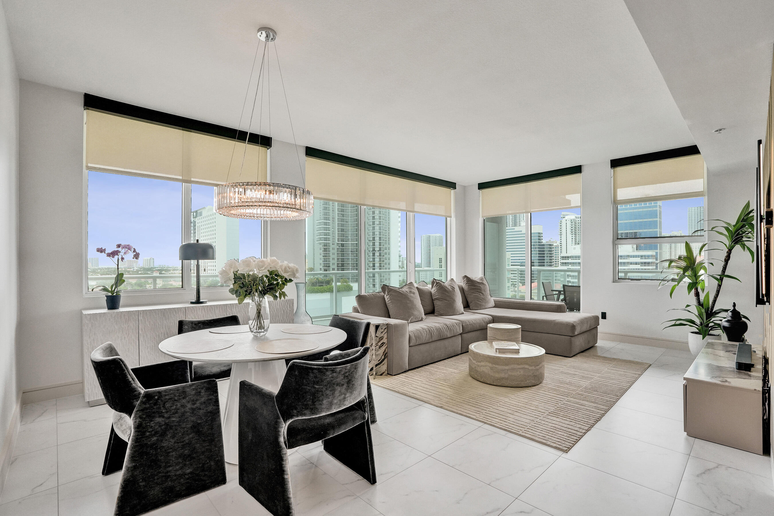 315 NE 3rd #1206 Fort Lauderdale, FL 33301