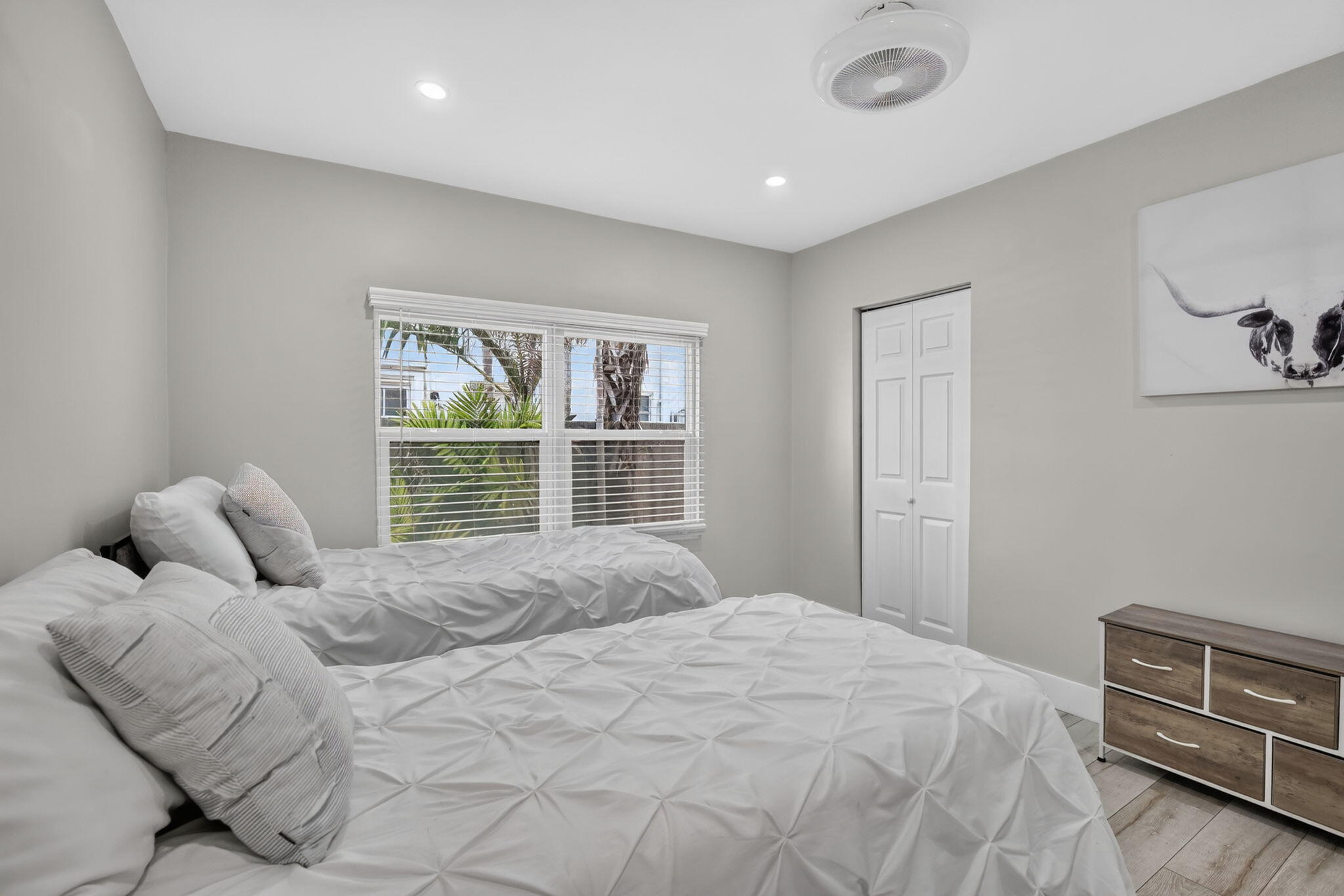 615 NE 13th Fort Lauderdale, FL 33304
