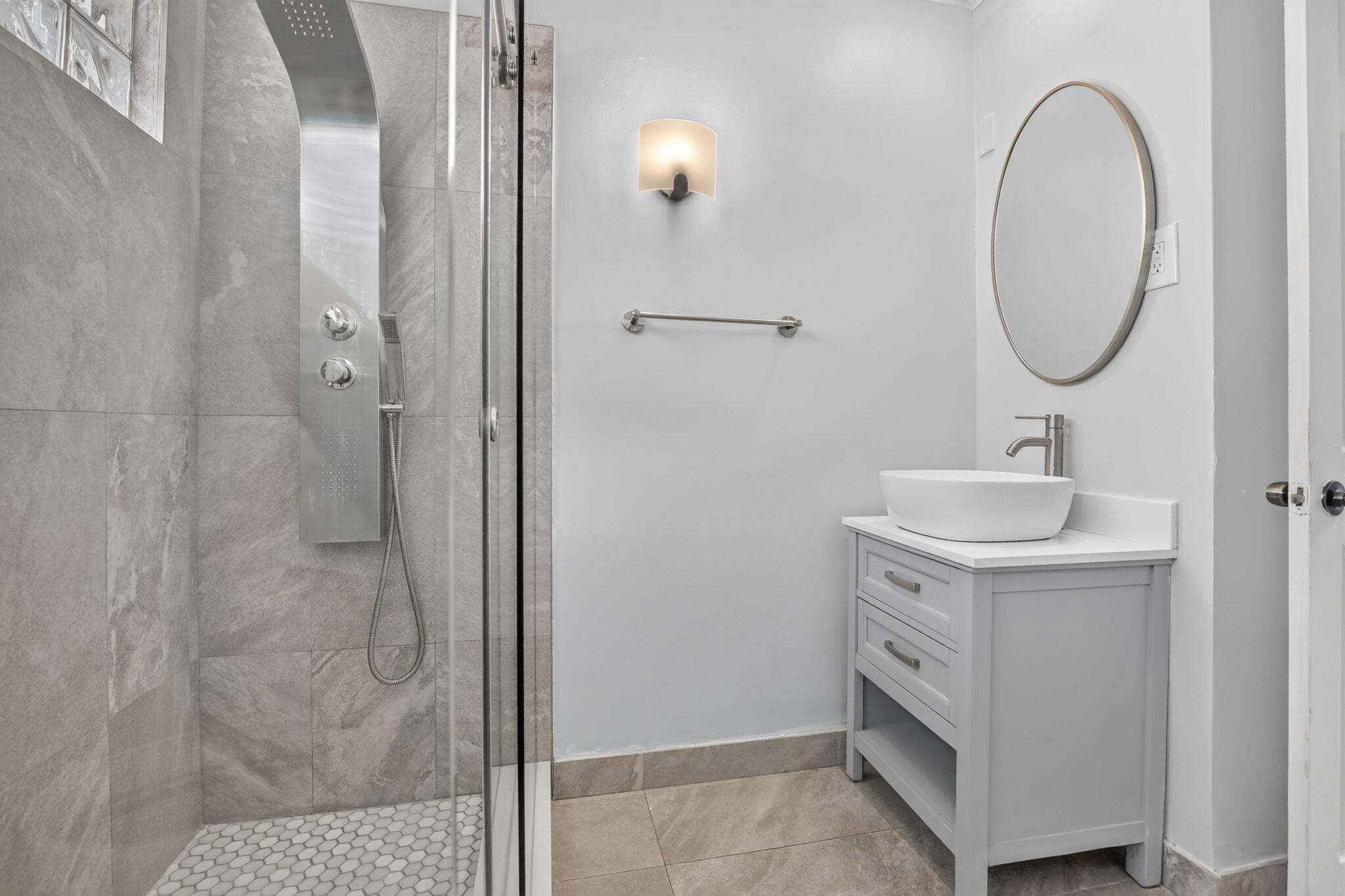 615 NE 13th Fort Lauderdale, FL 33304