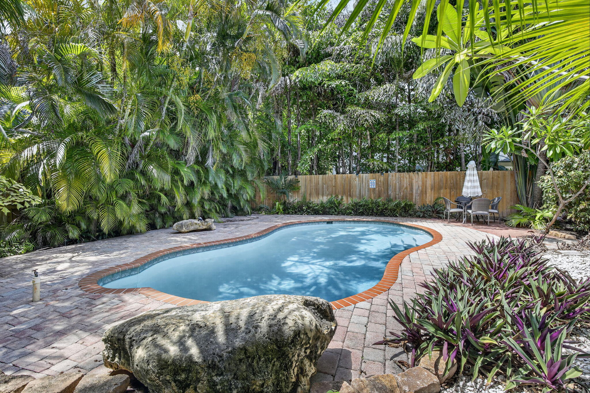 615 NE 13th Fort Lauderdale, FL 33304