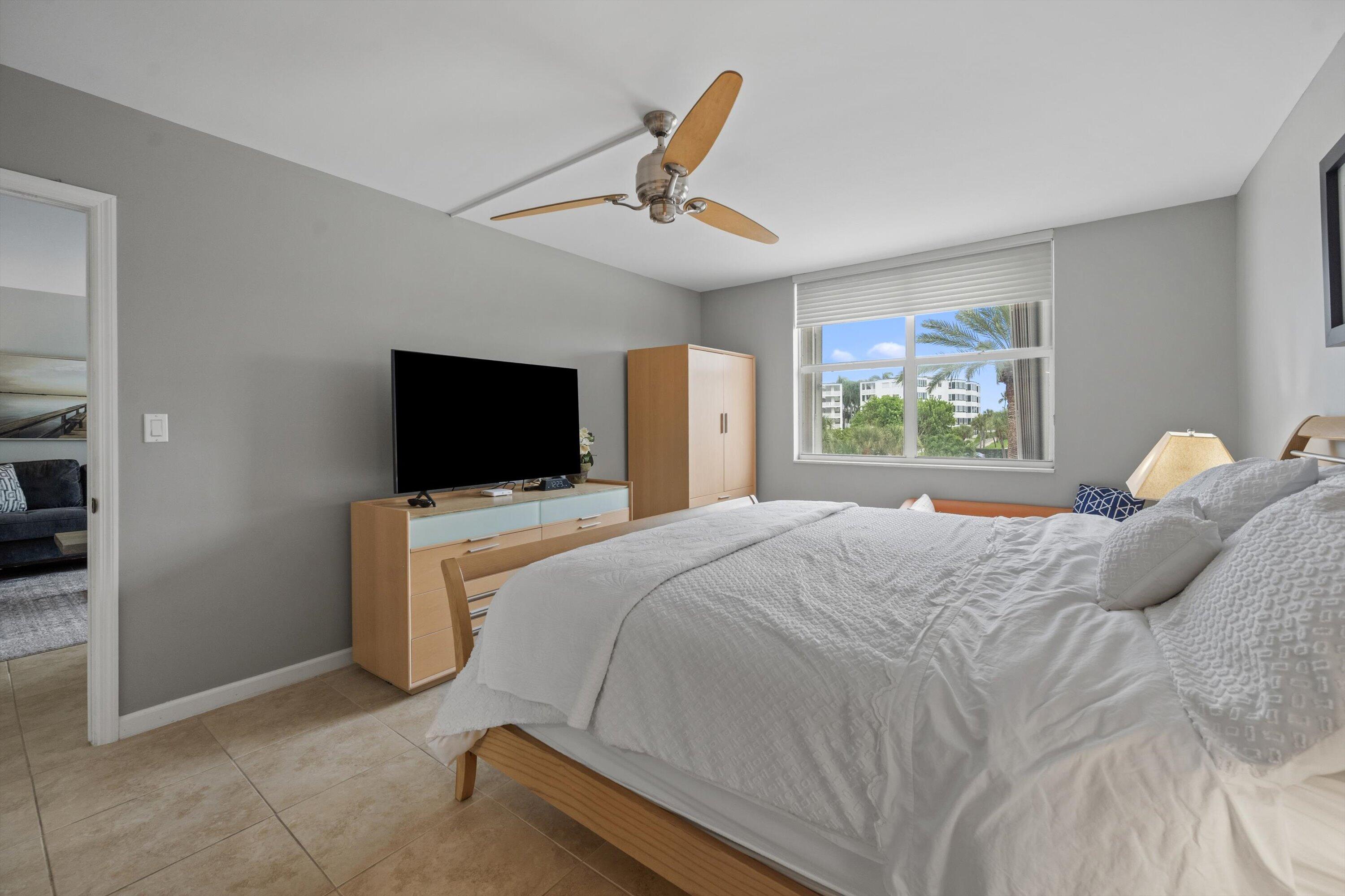 2860 S Ocean #316 Palm Beach, FL 33480