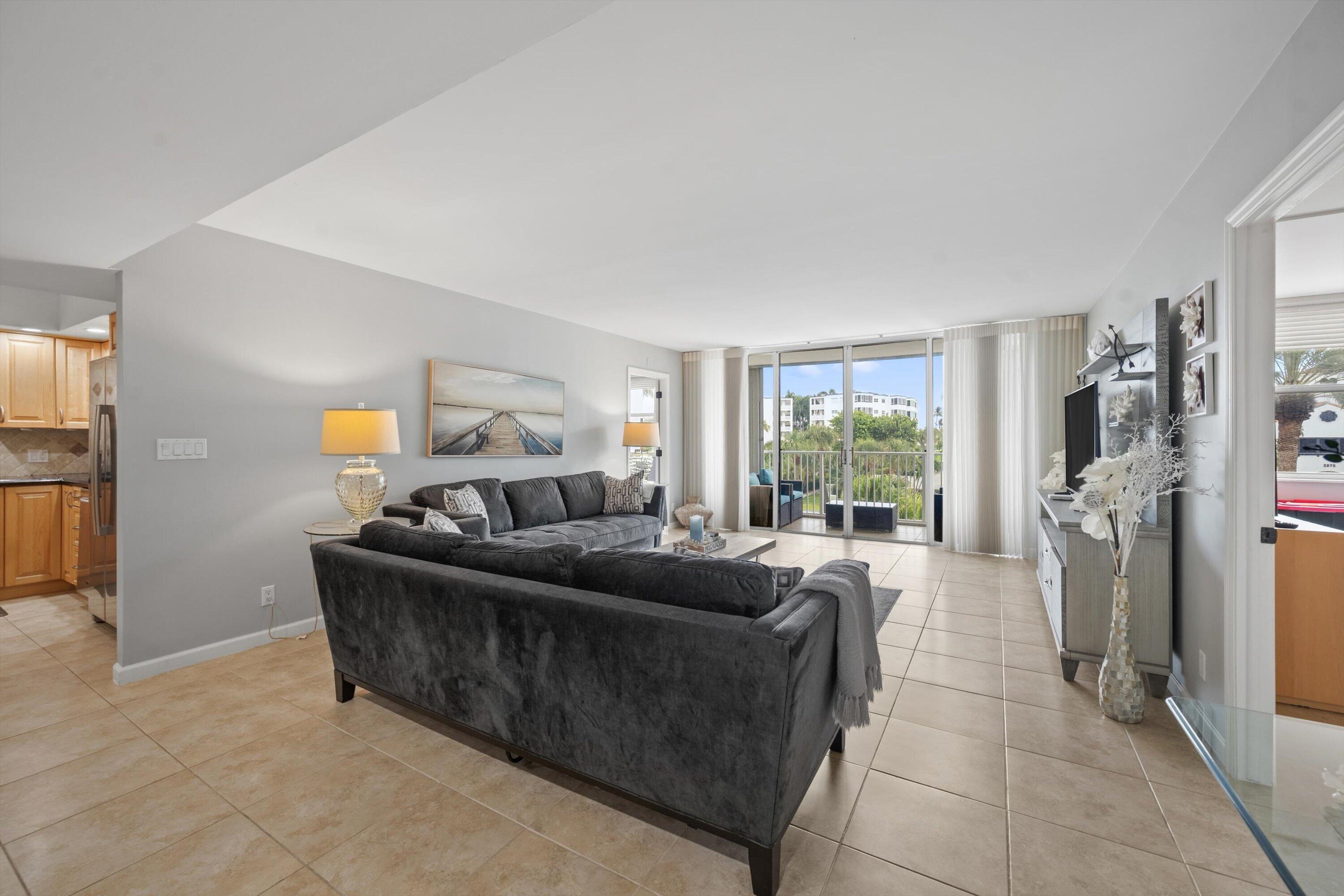 2860 S Ocean #316 Palm Beach, FL 33480
