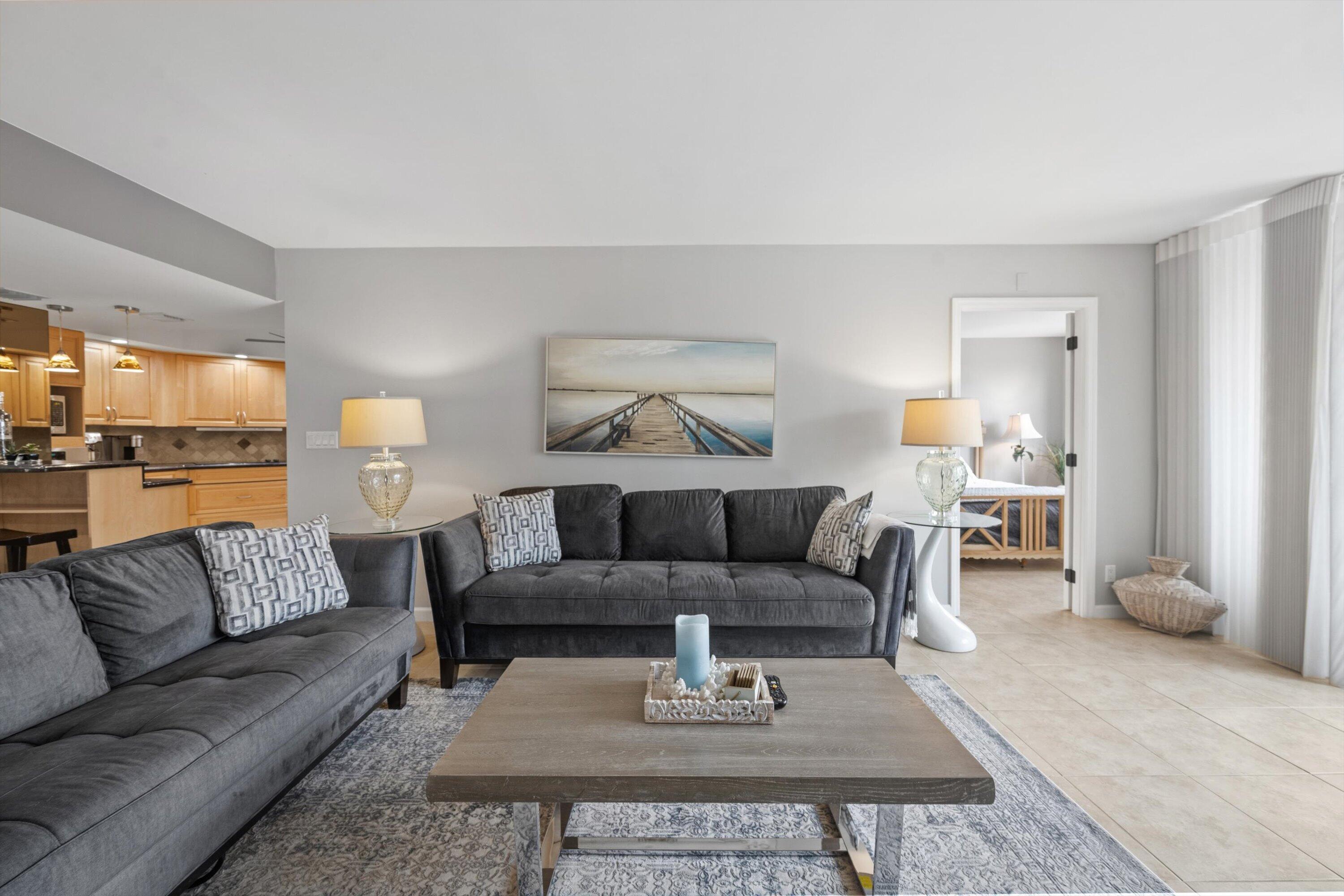 2860 S Ocean #316 Palm Beach, FL 33480