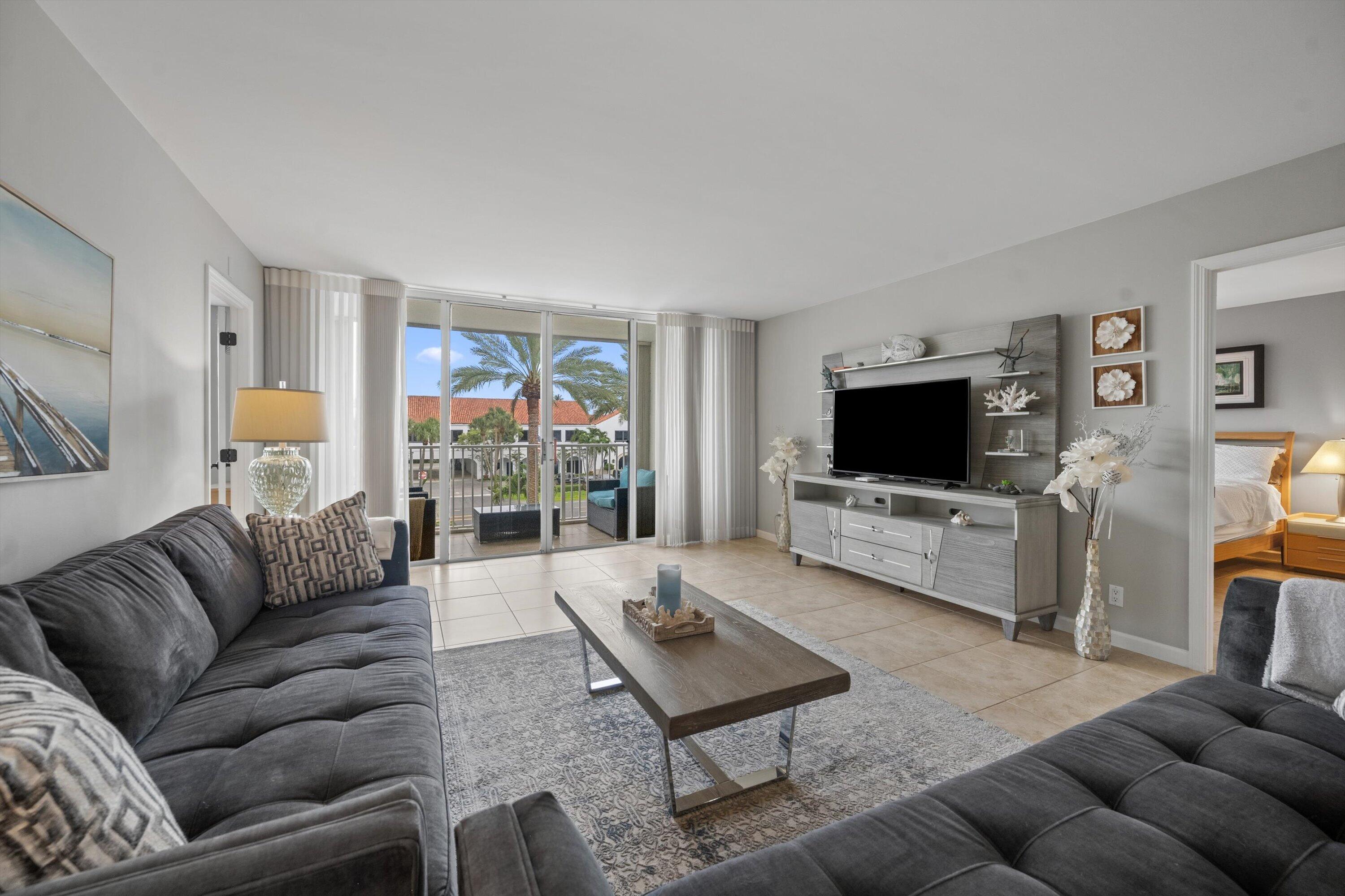 2860 S Ocean #316 Palm Beach, FL 33480