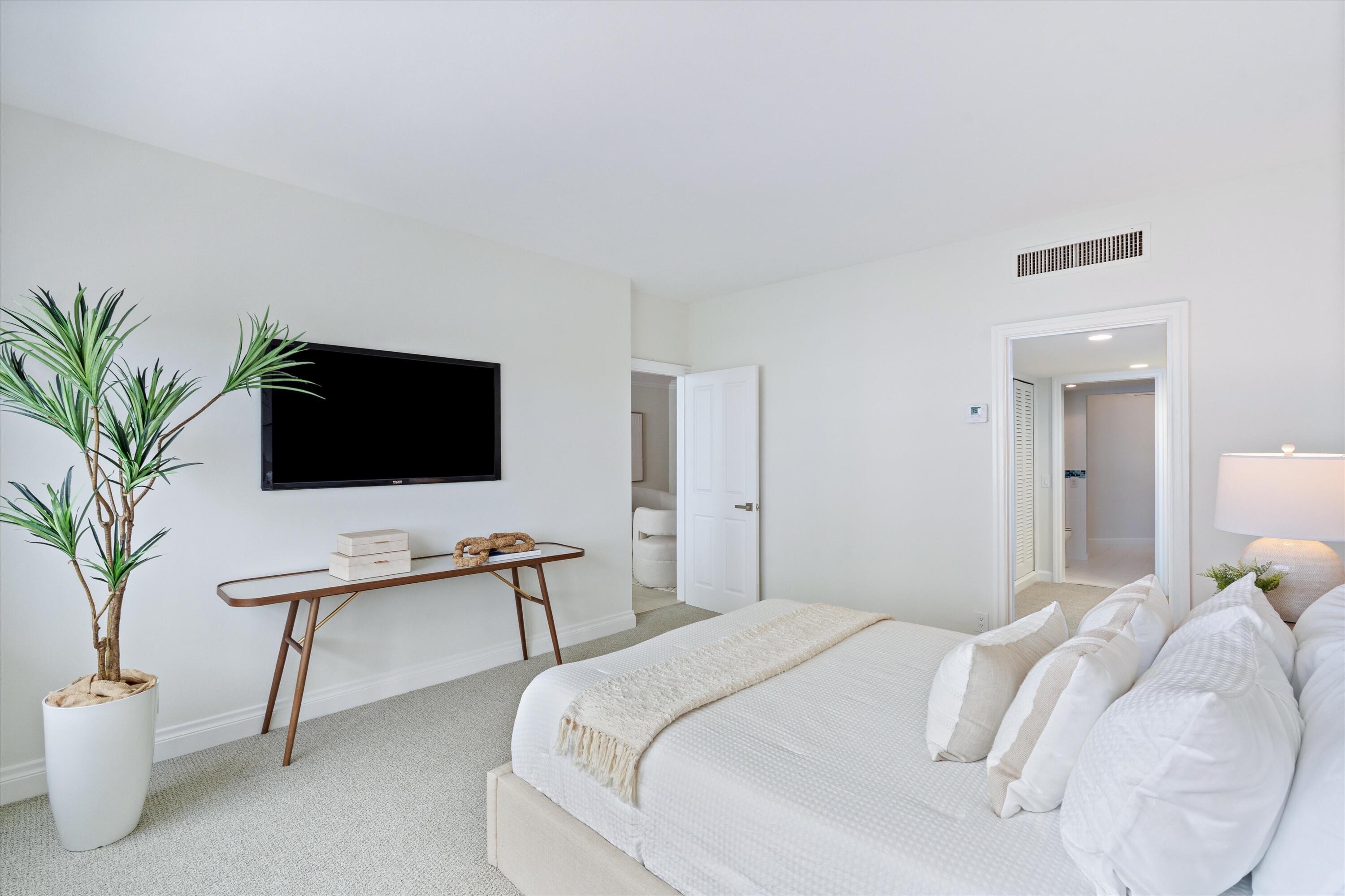 333 Sunset #502 Fort Lauderdale, FL 33301