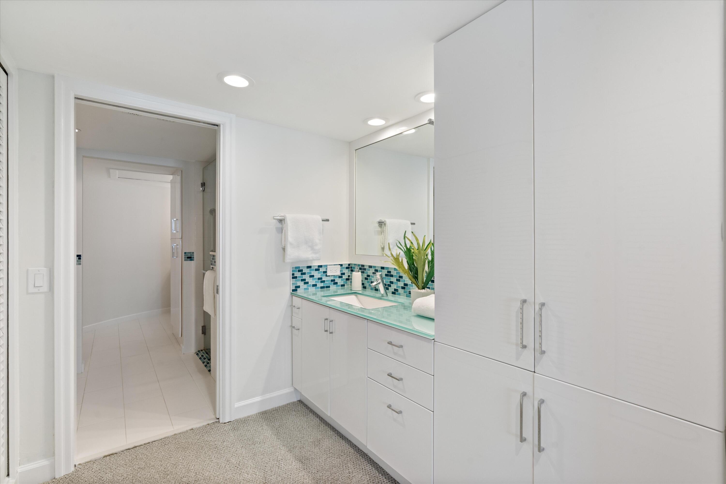 333 Sunset #502 Fort Lauderdale, FL 33301