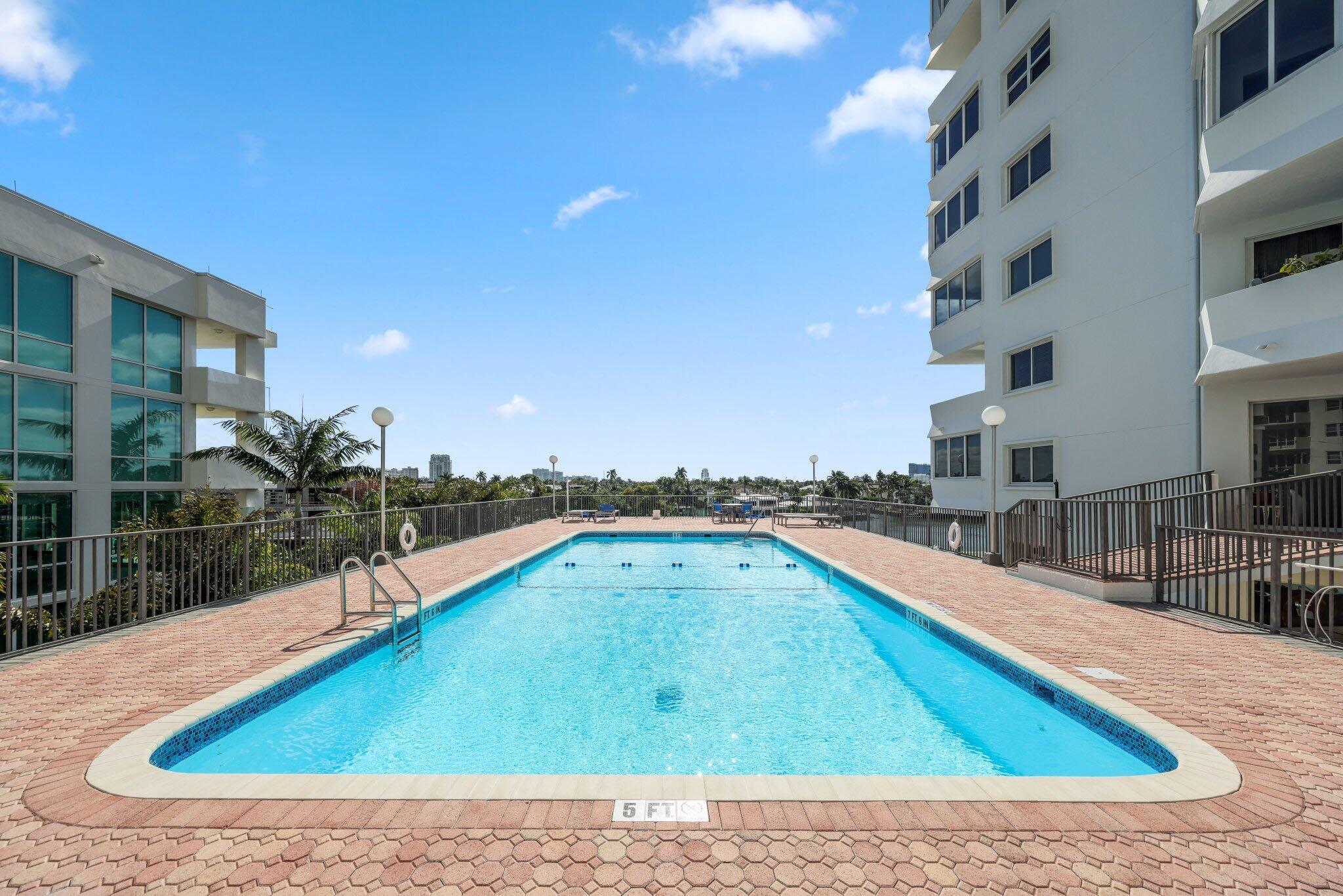 333 Sunset #502 Fort Lauderdale, FL 33301