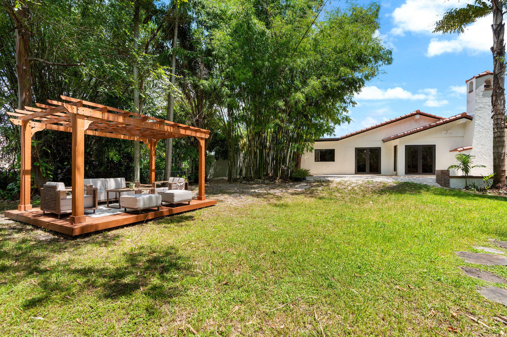 11851 NW 7th St Plantation, FL 33325