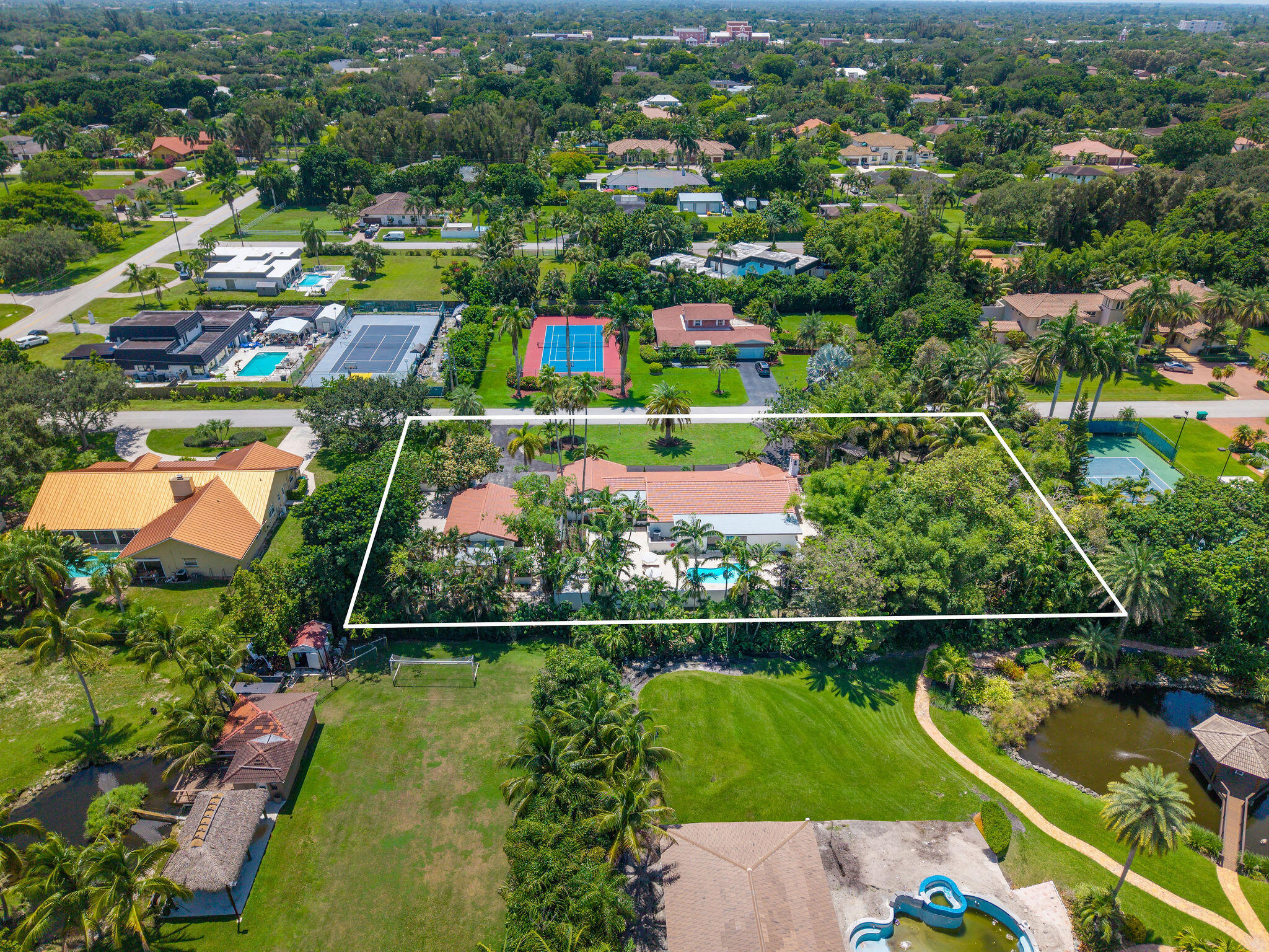 11851 NW 7th St Plantation, FL 33325