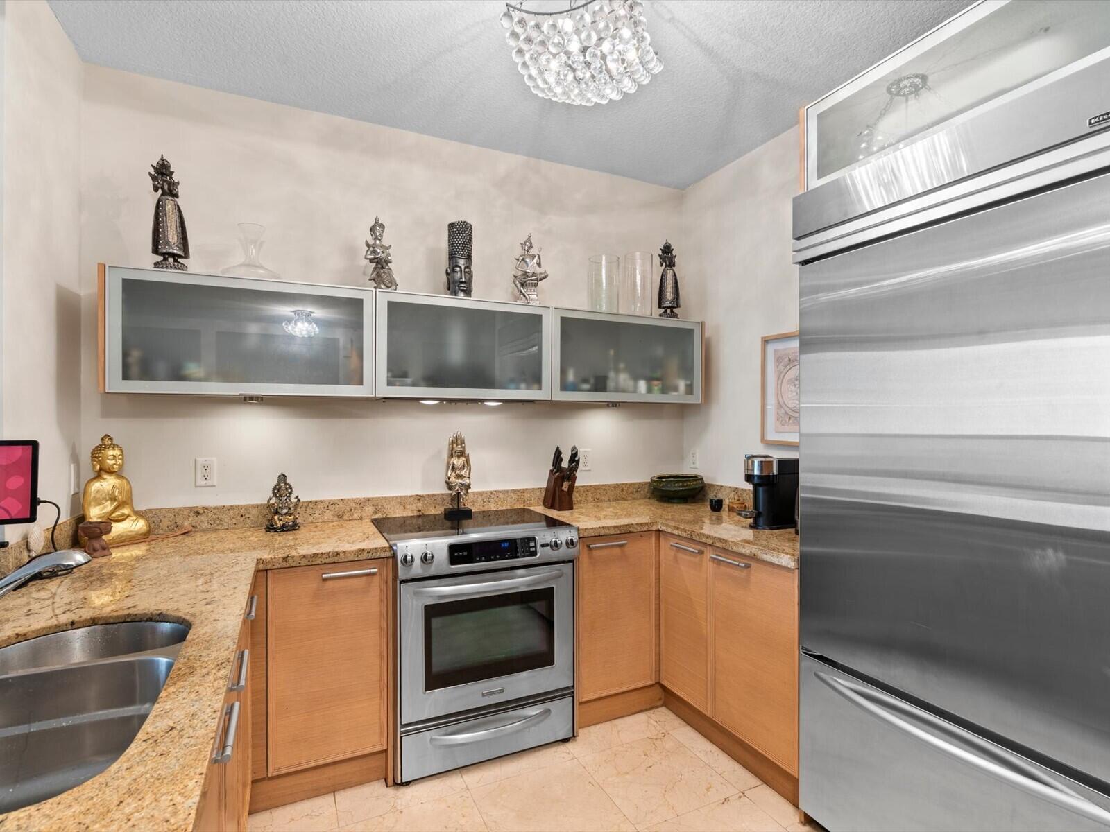 16275 Collins Ave #2403 Sunny Isles Beach, FL 33160