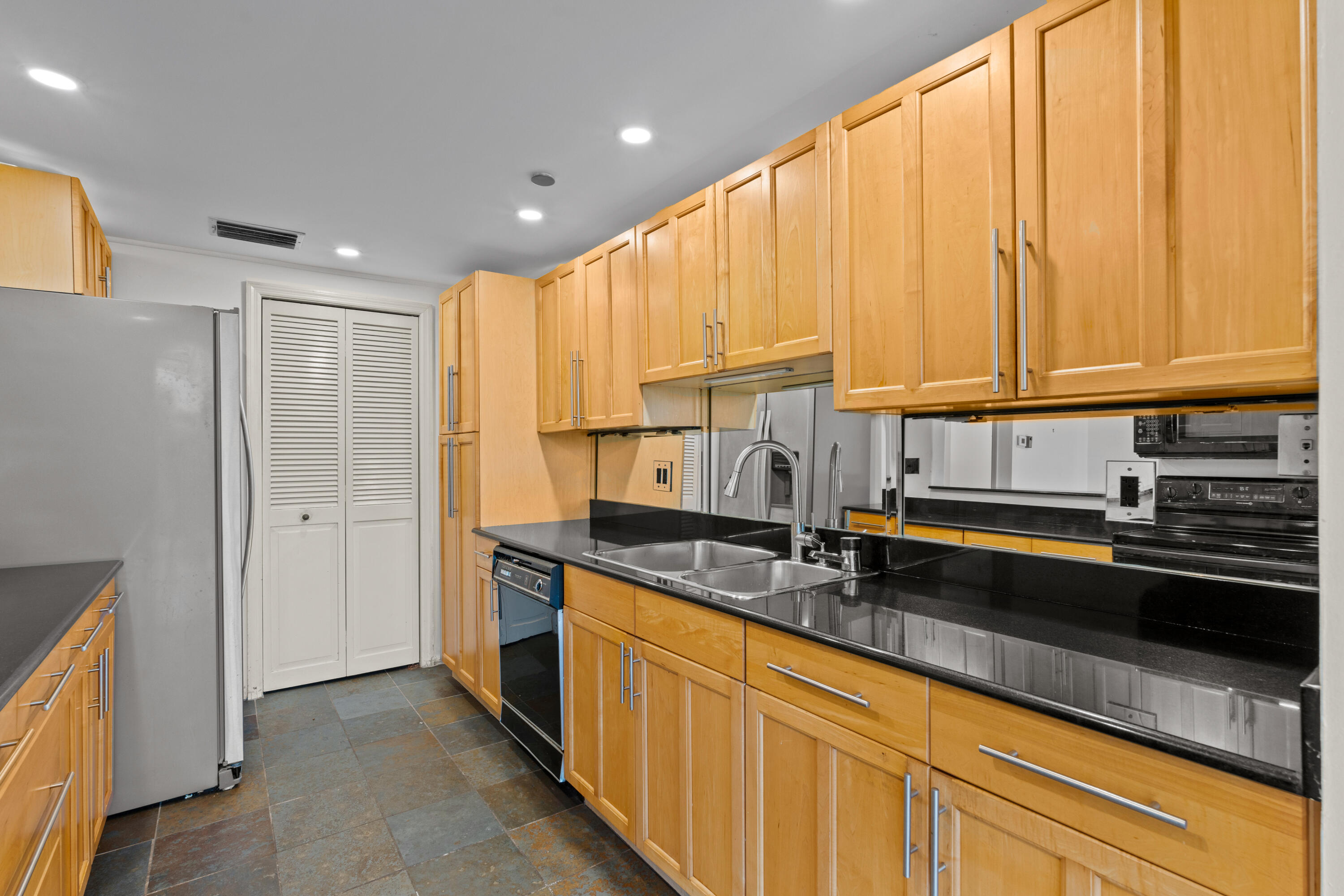 859 Jeffery St #5110 Boca Raton, FL 33487