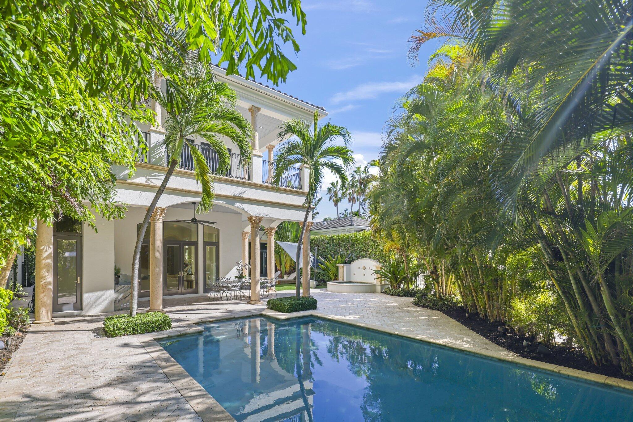 1010 Grand Ct Highland Beach, FL 33487