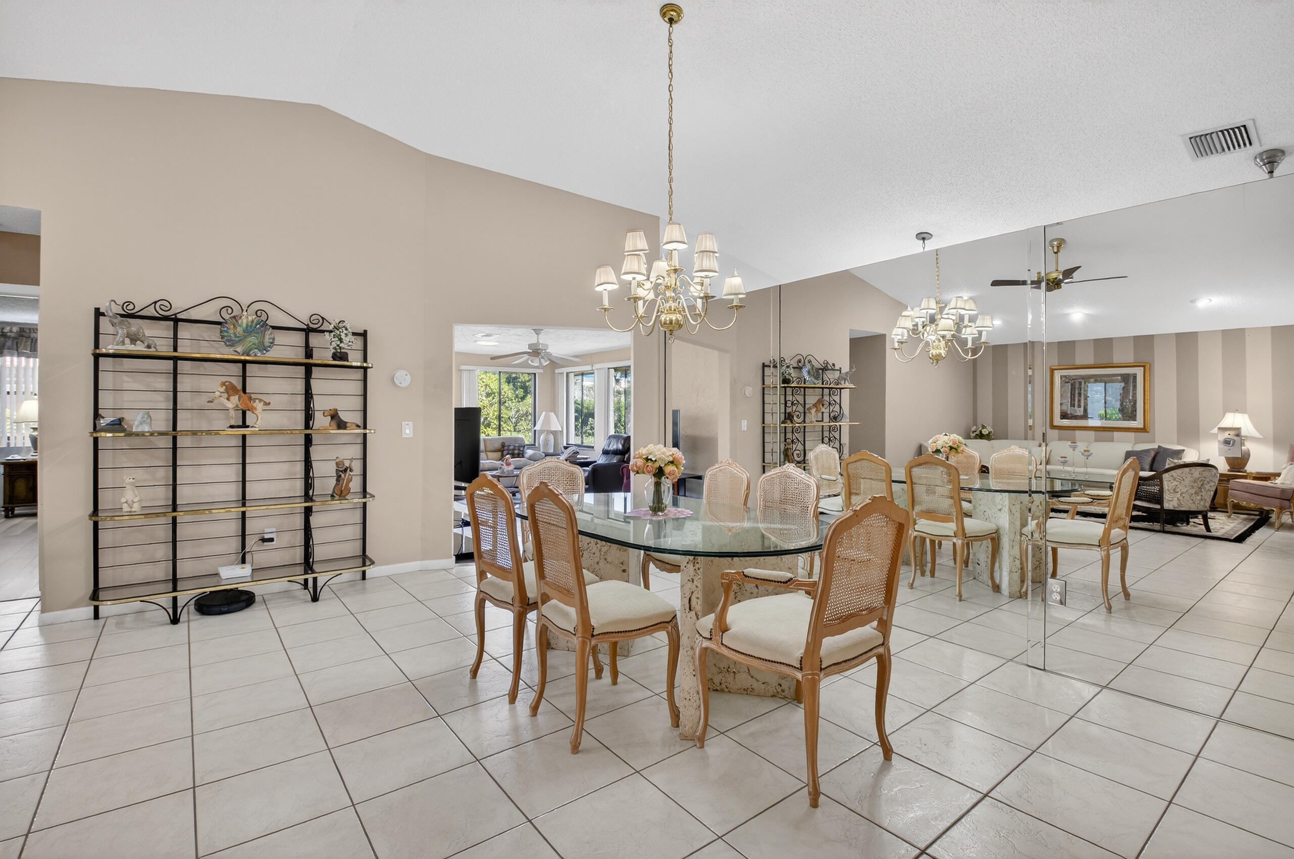 2601 NW 15th St Delray Beach, FL 33445