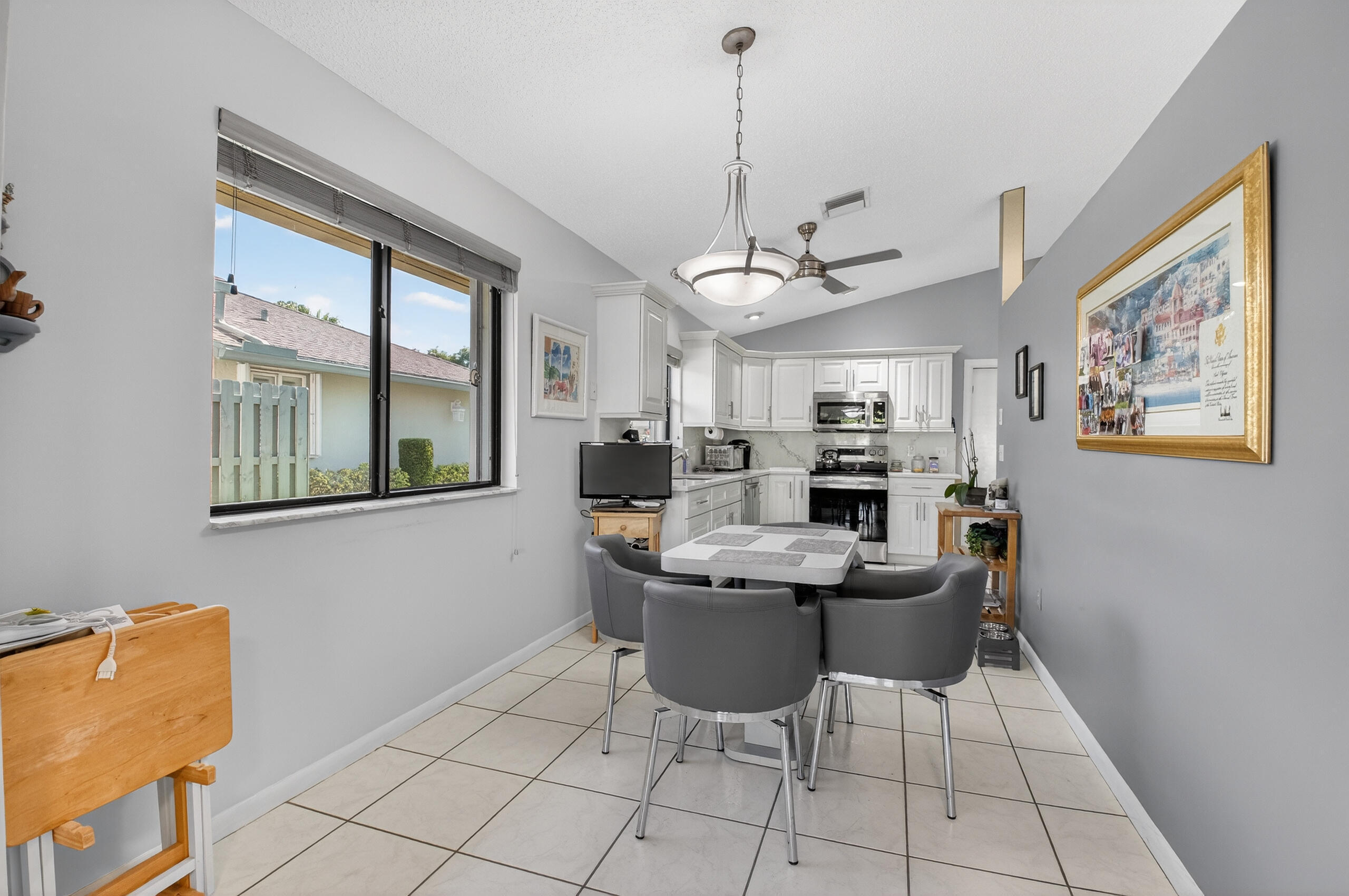 2601 NW 15th St Delray Beach, FL 33445