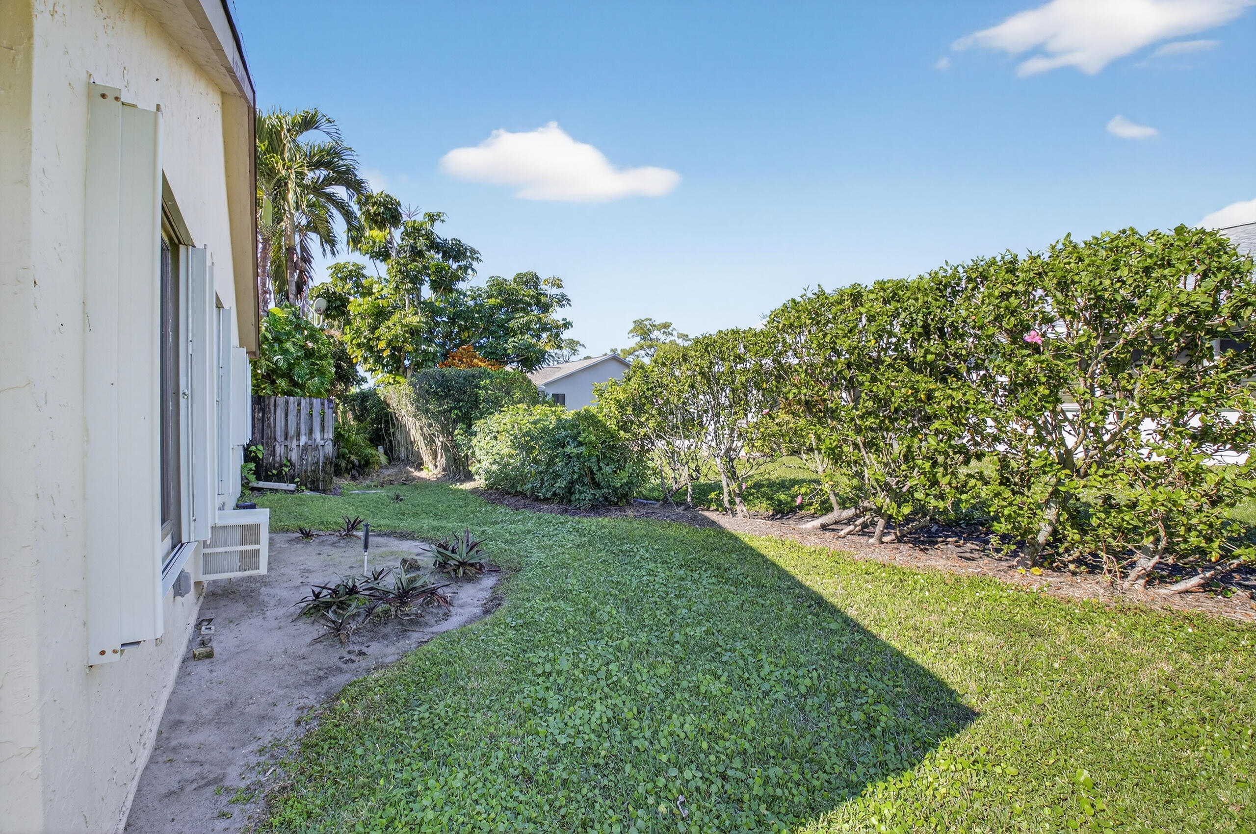 2601 NW 15th St Delray Beach, FL 33445