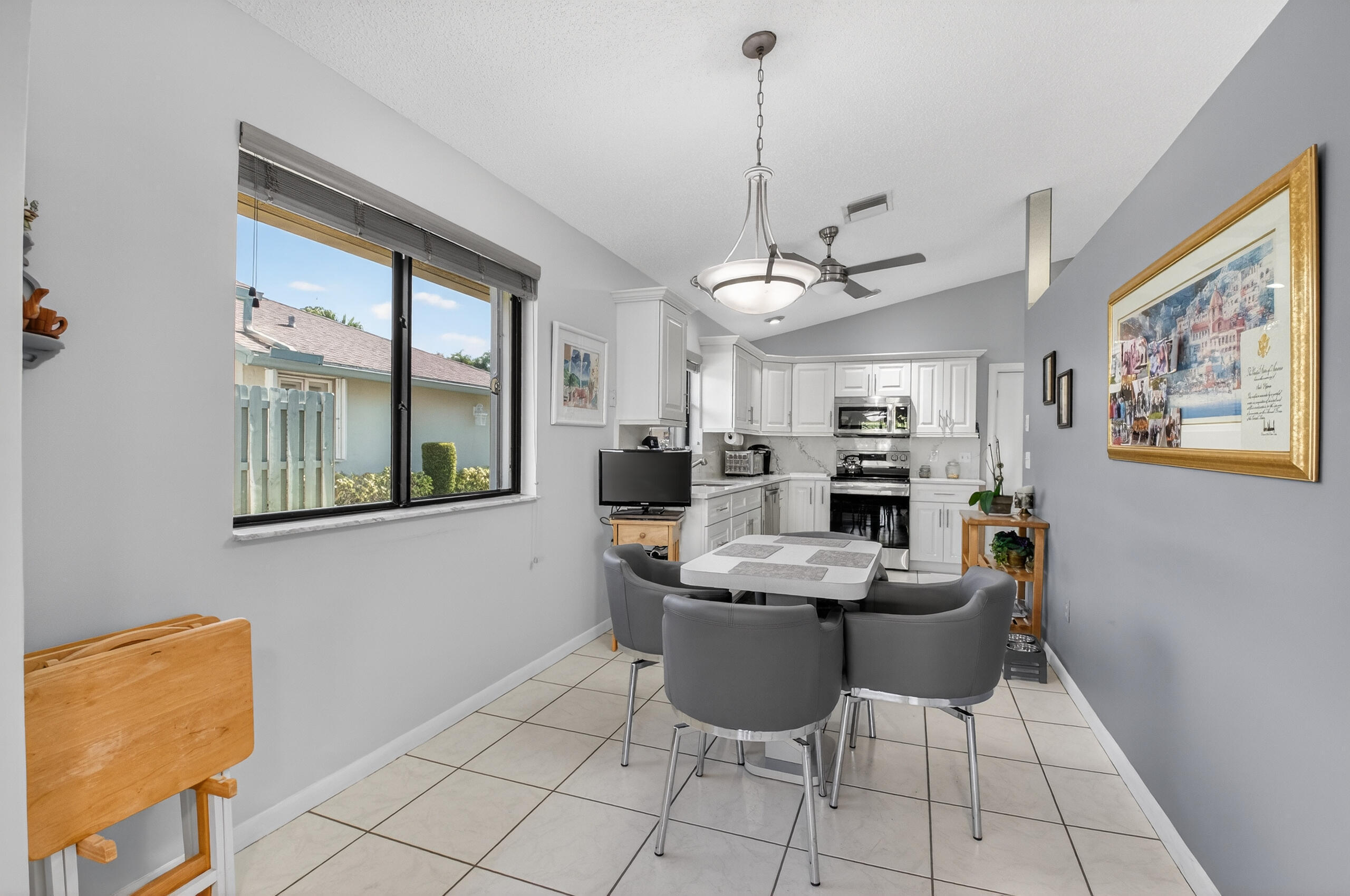 2601 NW 15th St Delray Beach, FL 33445